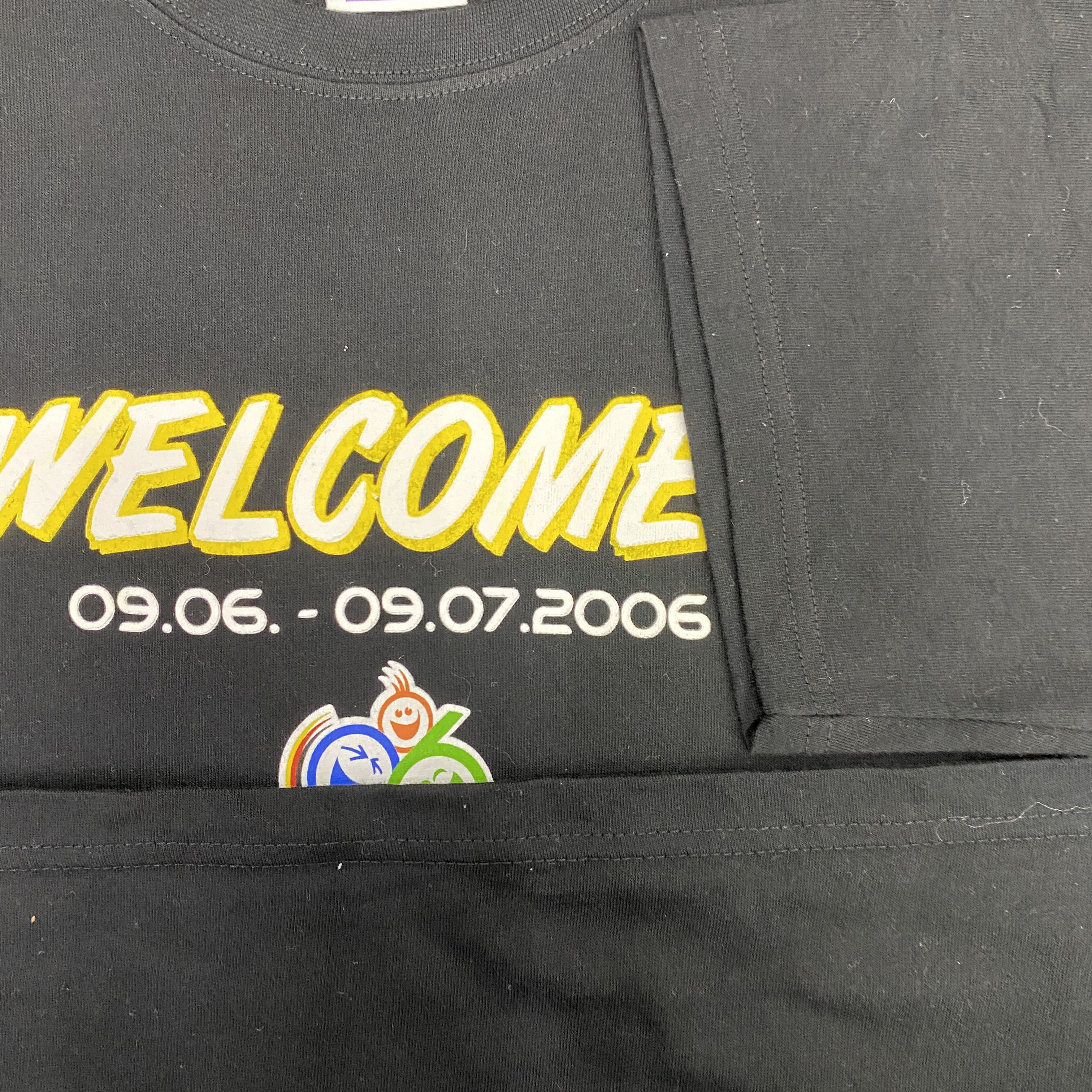 Vintage Germany 2006 FIFA World Cup T-Shirt - H089 Size US L / EU 52-54 / 3 - 8 Thumbnail
