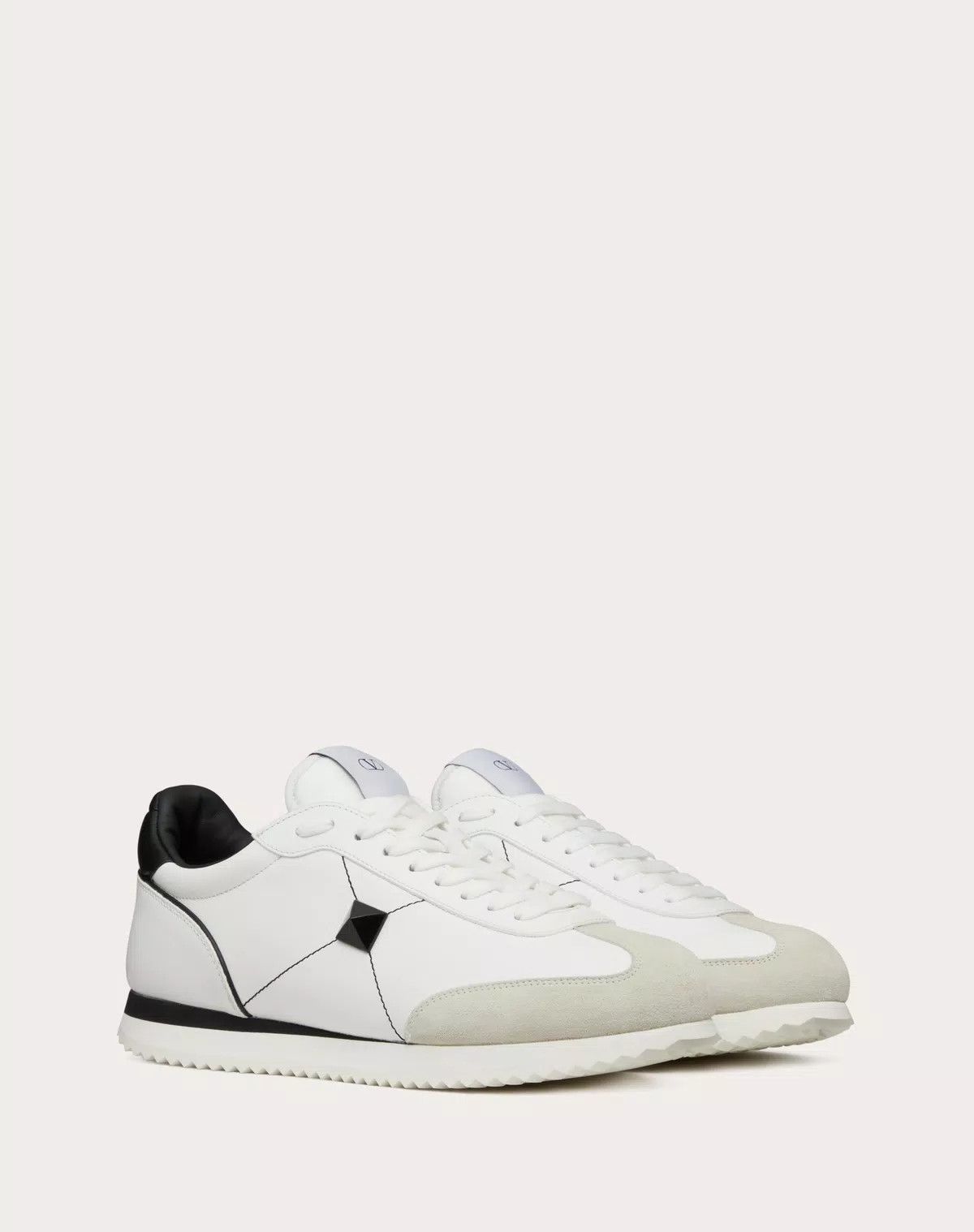 Valentino oc11z0625 Stud Around Low-Top Calfskin Sneaker in White Size US 10.5 / EU 43-44 - 2 Thumbnail