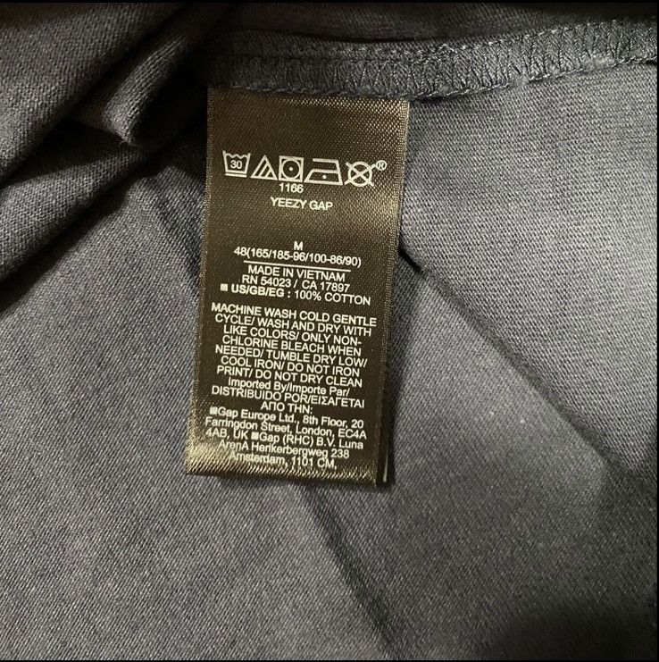 Balenciaga × Gap × Yeezy Unreleased Yeezy Gap Tee Navy (M) Size US M / EU 48-50 / 2 - 5 Thumbnail