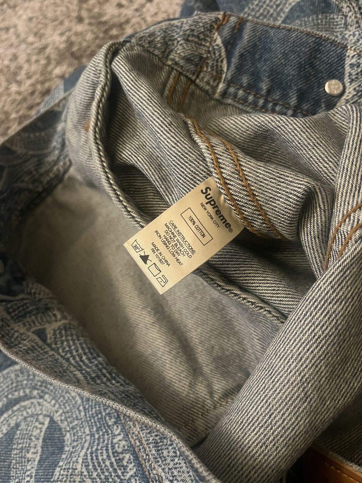 Hysteric Glamour × Supreme Supreme x Hysteric Glamour Denim Jacket Size US M / EU 48-50 / 2 - 5 Thumbnail