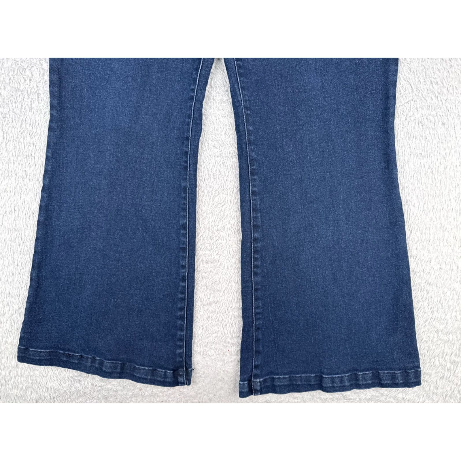 Anne Klein Anne Klein Jeans Womens 16 Blue Denim Flared Dark Wash Mid Rise Cotton 34x29 Size 38" / US 16 / IT 52 - 2 Thumbnail