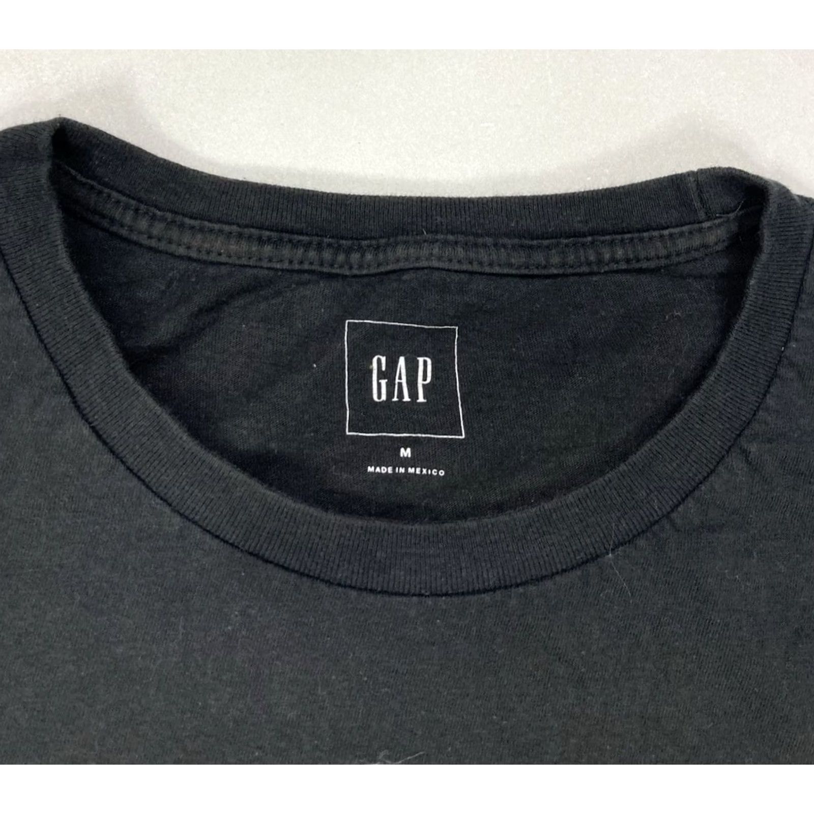 Gap Gap Bob Marley Graphic T-shirt Women Medium Black Short Sleeve Crew Neck Pullover Casual Music Retro 104 Size M / US 6-8 / IT 42-44 - 4 Thumbnail