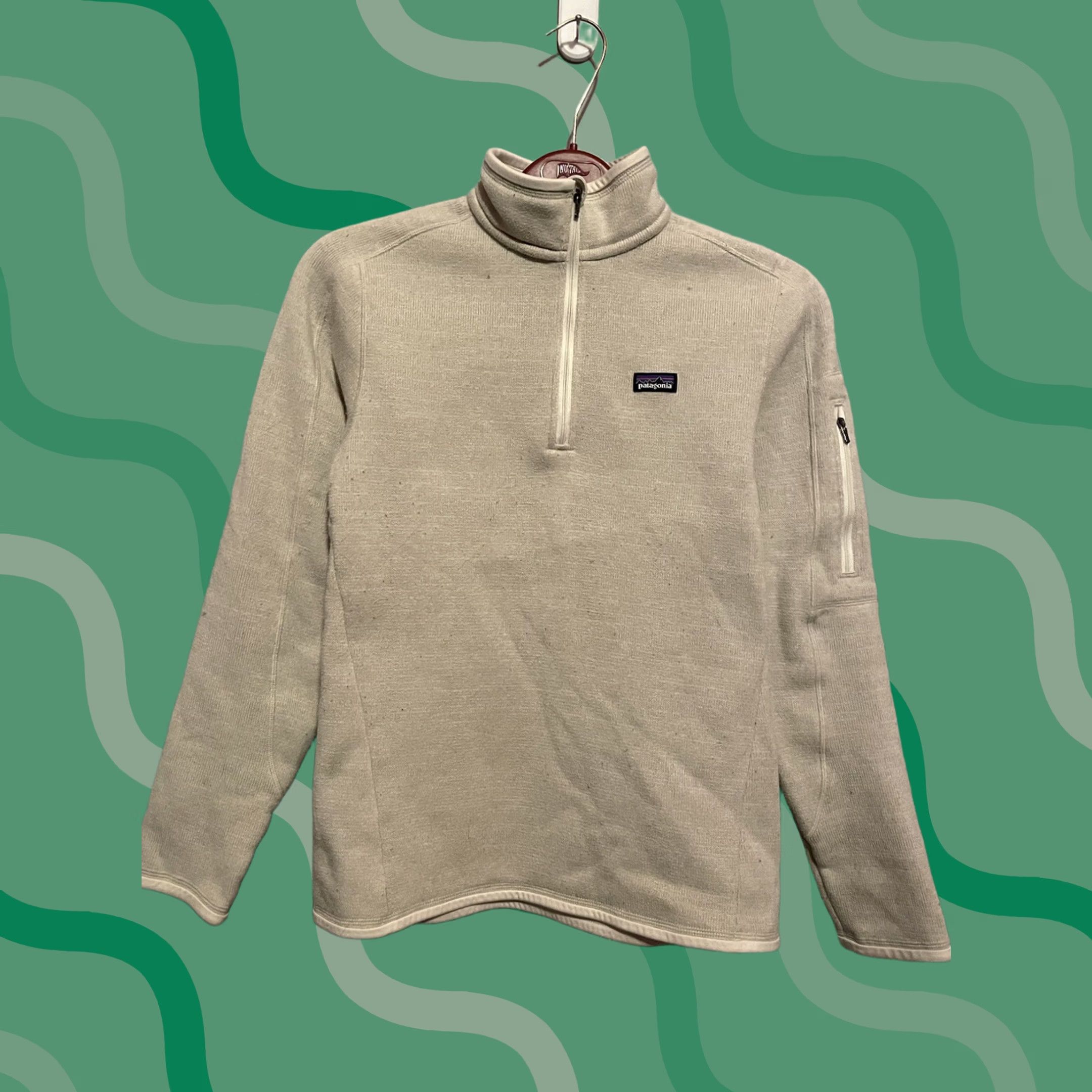 Patagonia Patagonia Sweater Women’s Size M Ivory Pullover Mock Neck Long Sleeve Fleece 25” Length A319 NA Size M / US 6-8 / IT 42-44 - 1 Thumbnail