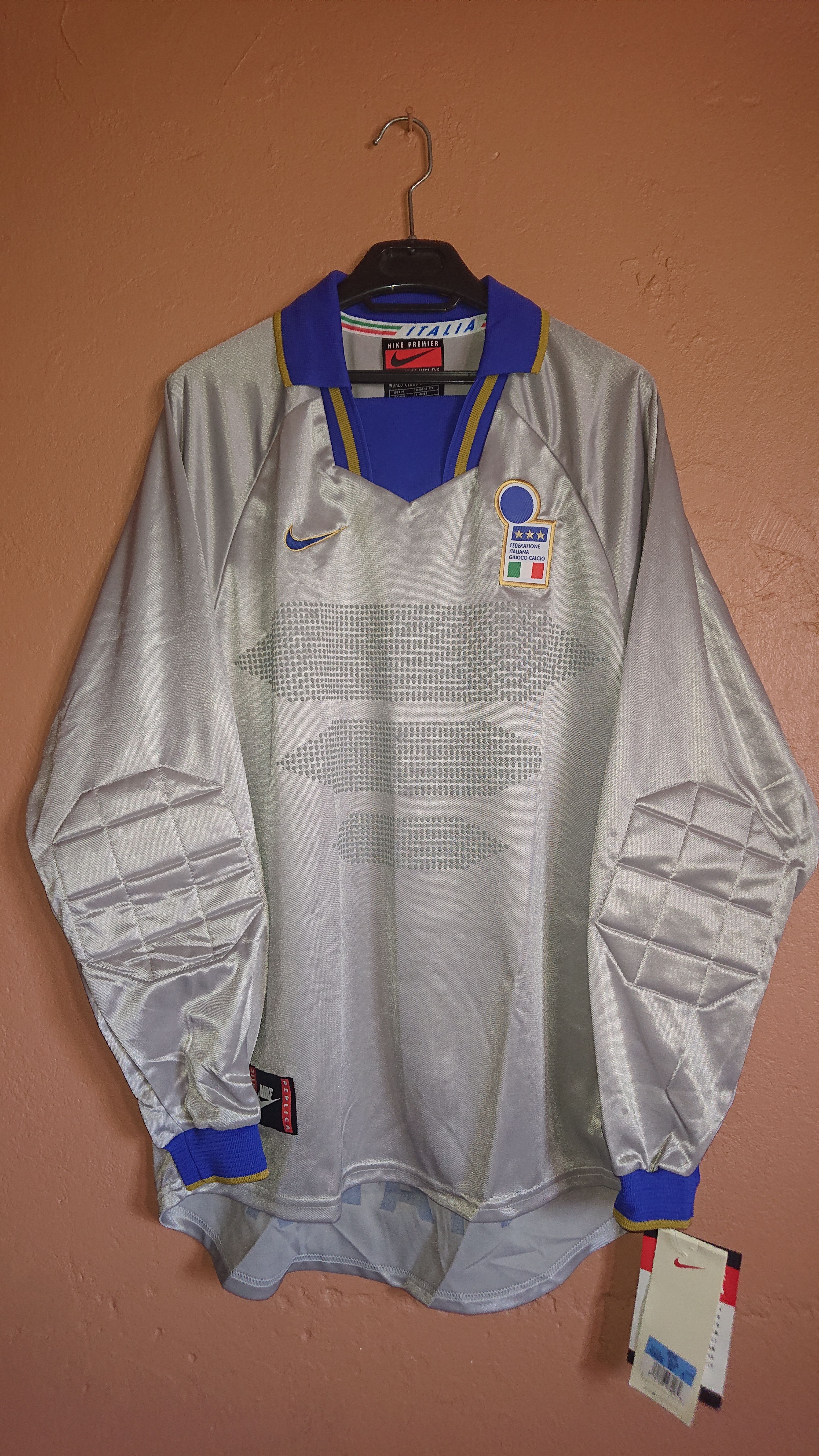 Nike × Vintage ITALY 1996 NIKE GOALKEEPER SHIRT BNWT MEDIUM + SHORT Size US M / EU 48-50 / 2 - 1 Thumbnail