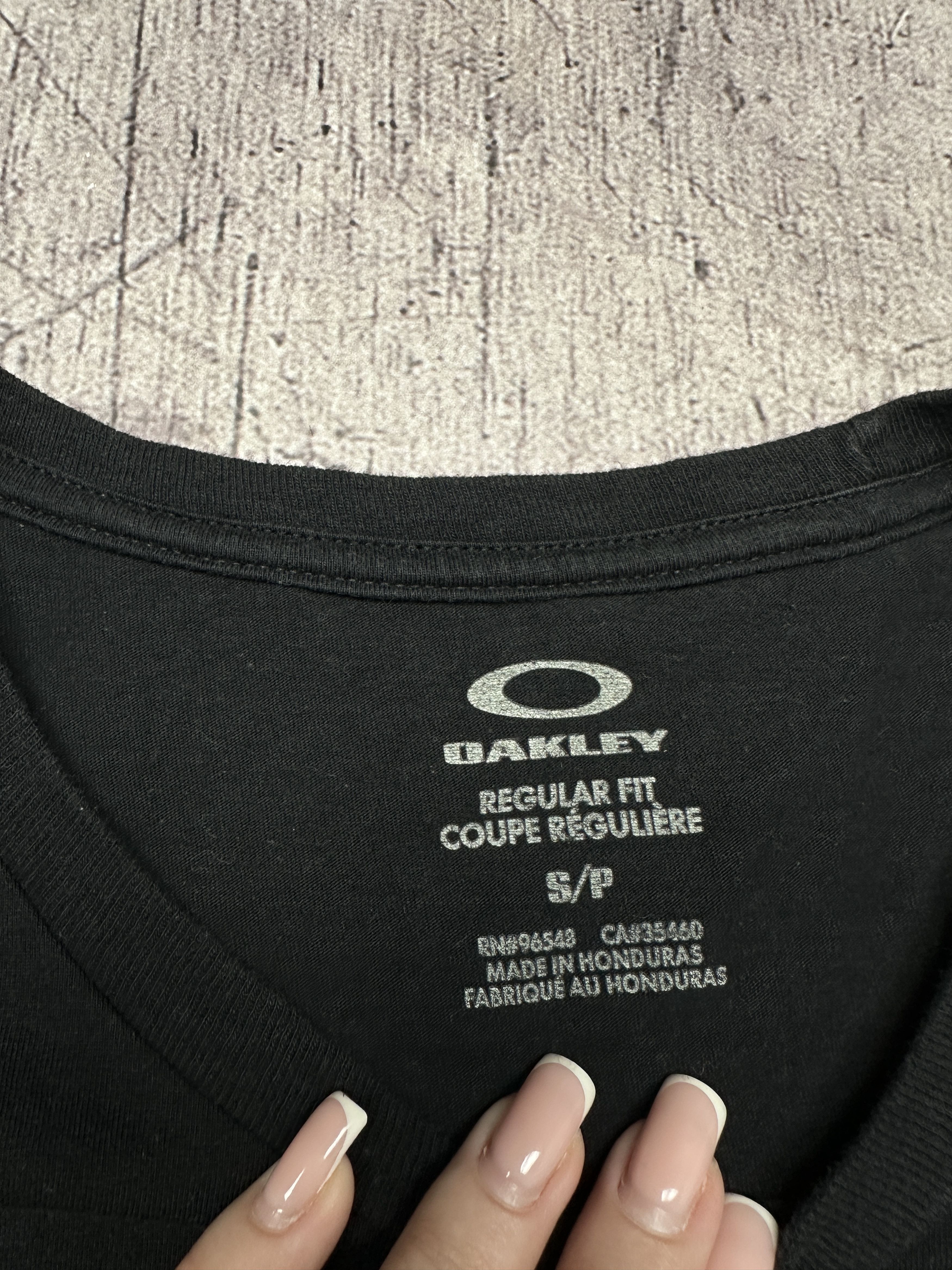 Oakley Oakley Vintage Mens Big Logo T-Shirt Size US S / EU 44-46 / 1 - 4 Thumbnail