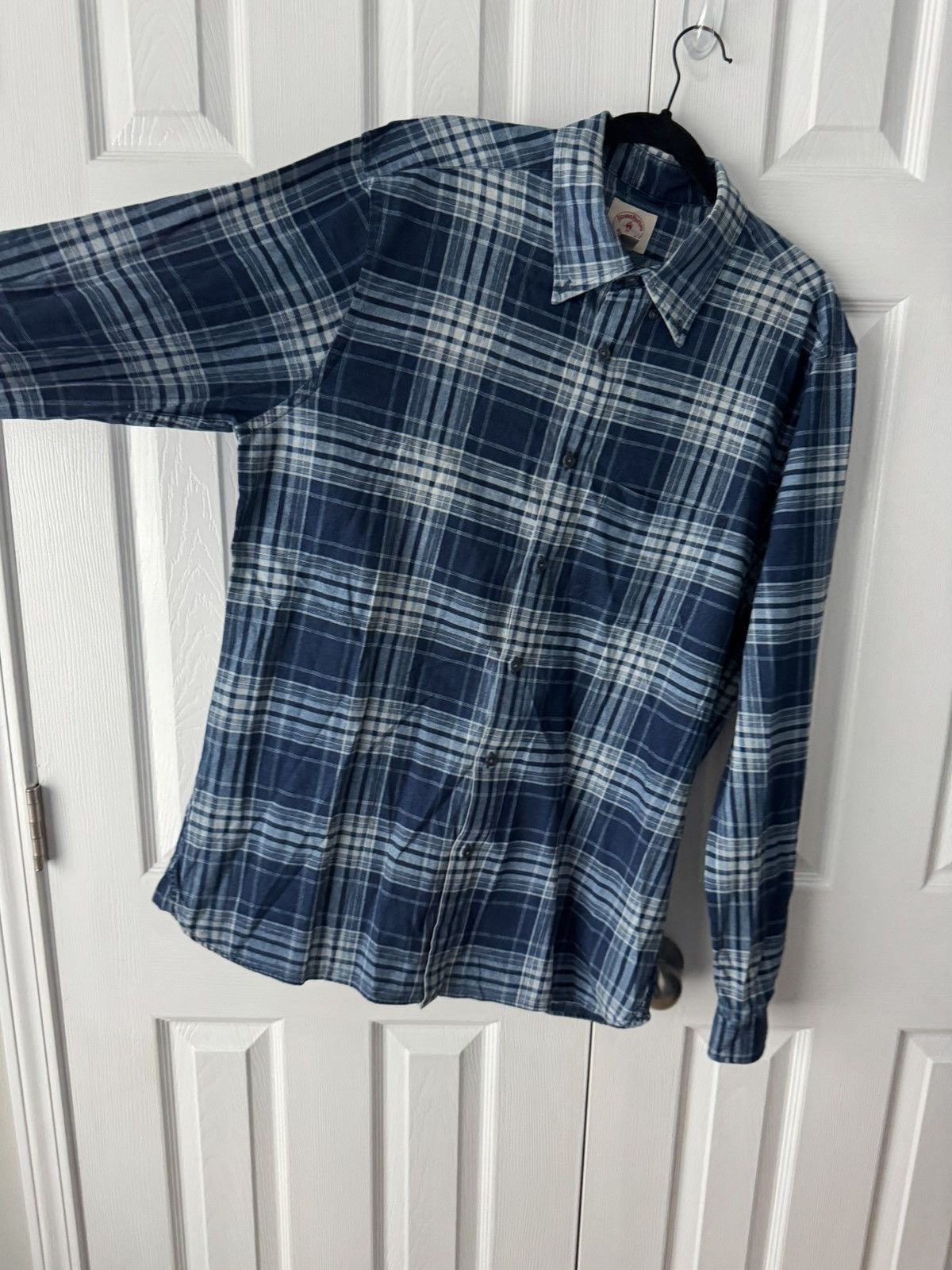 Brooks Brothers Brooks Brothers Navy And White Plaid Shirt Size XL Size US XL / EU 56 / 4 - 2 Thumbnail