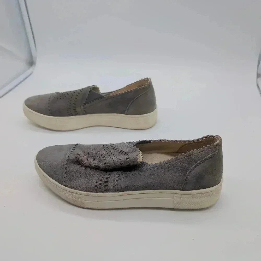 Seychelles Seychelles Women's So Nice Fashion Sneaker suede Leather Size US 8 / IT 38 - 4 Thumbnail