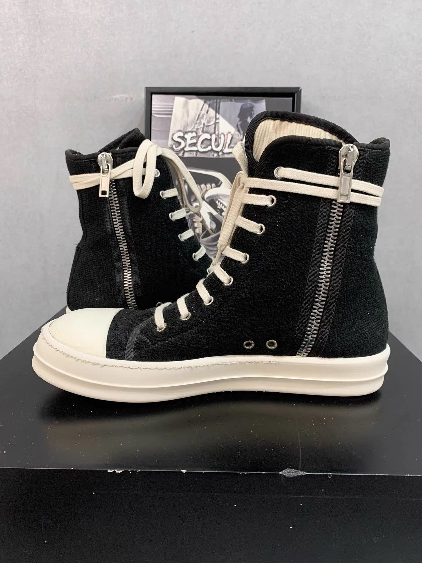 Rick Owens Rick Owens DRKSHDW Lambskin High-Top Sneakers K34 Size US 8.5 / EU 41-42 - 6 Thumbnail