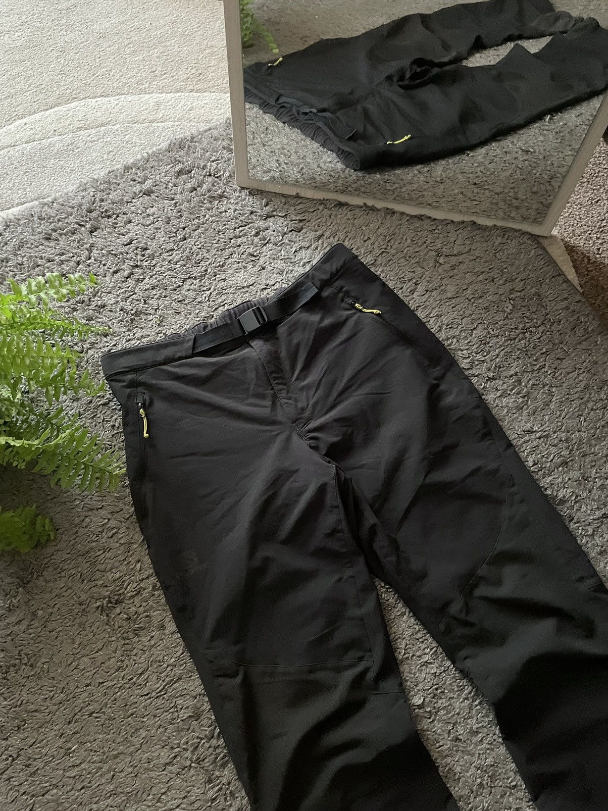 Salomon Salomon Pants Streetwear Gorpcore Outdoor Logo Rare Size US 36 / EU 52 - 3 Thumbnail