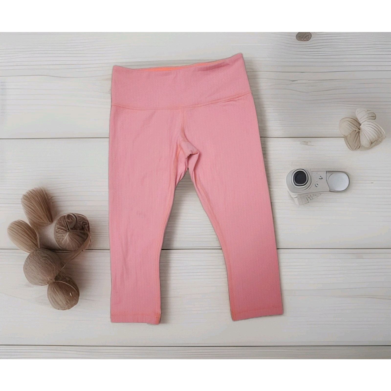 Lululemon Lululemon Dance Studio Crop Mid-Rise Capri Pants Lined 6 Size 27" / US 4 / IT 40 - 1 Thumbnail
