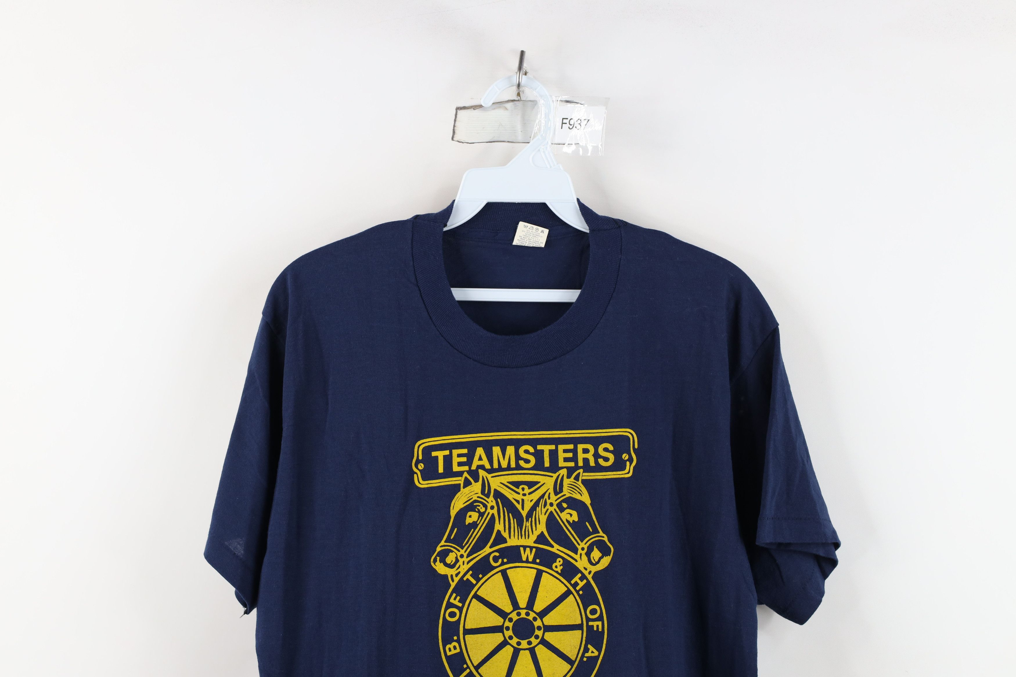 Vintage Vintage 80s Union Local 20 Short Sleeve T-Shirt Blue USA Size US XL / EU 56 / 4 - 2 Thumbnail