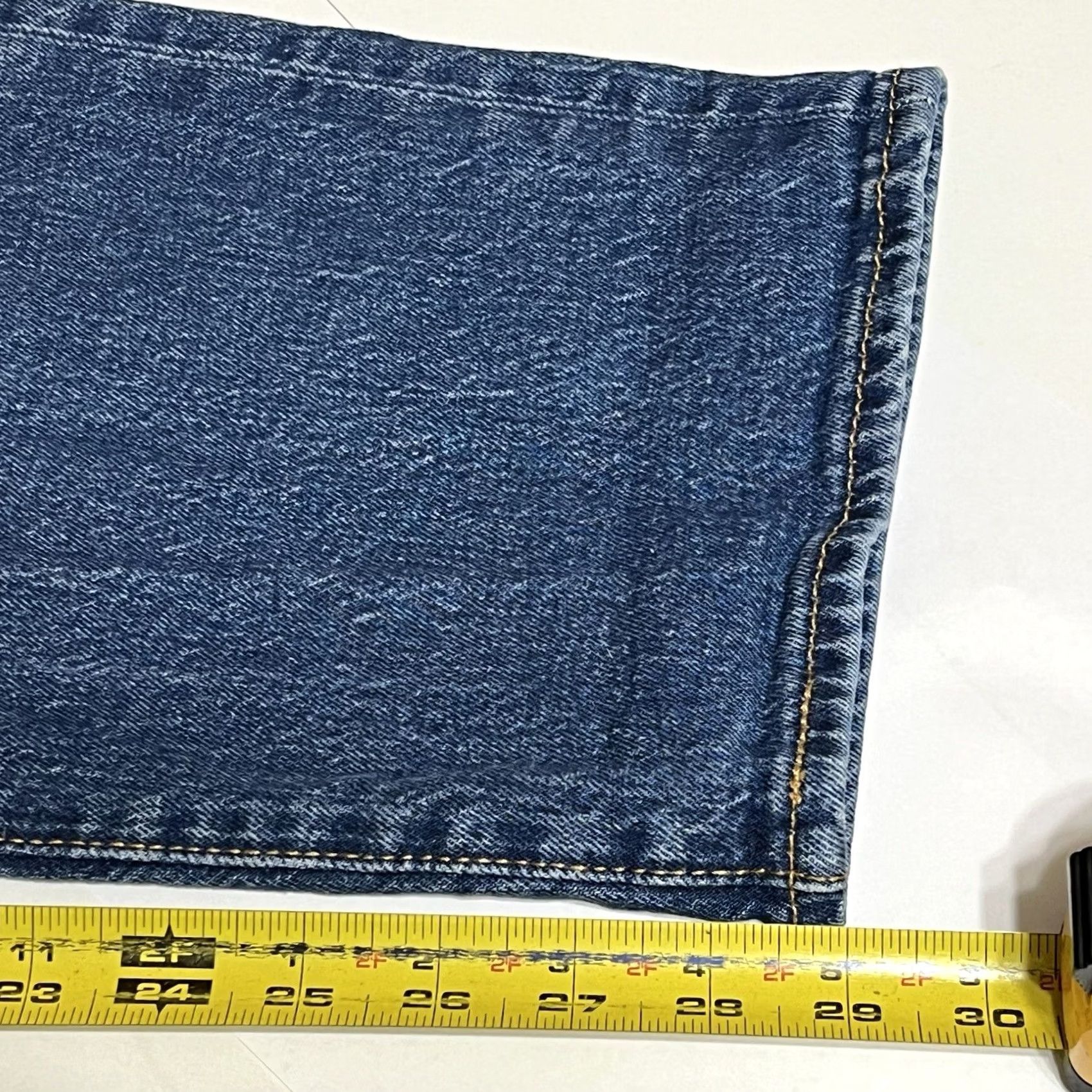 Levi's Levi's 501 Jeans Mens 36x29 Blue Distressed Button Fly Straight 90s USA Vintage No Size US 36 / EU 52 - 6 Thumbnail