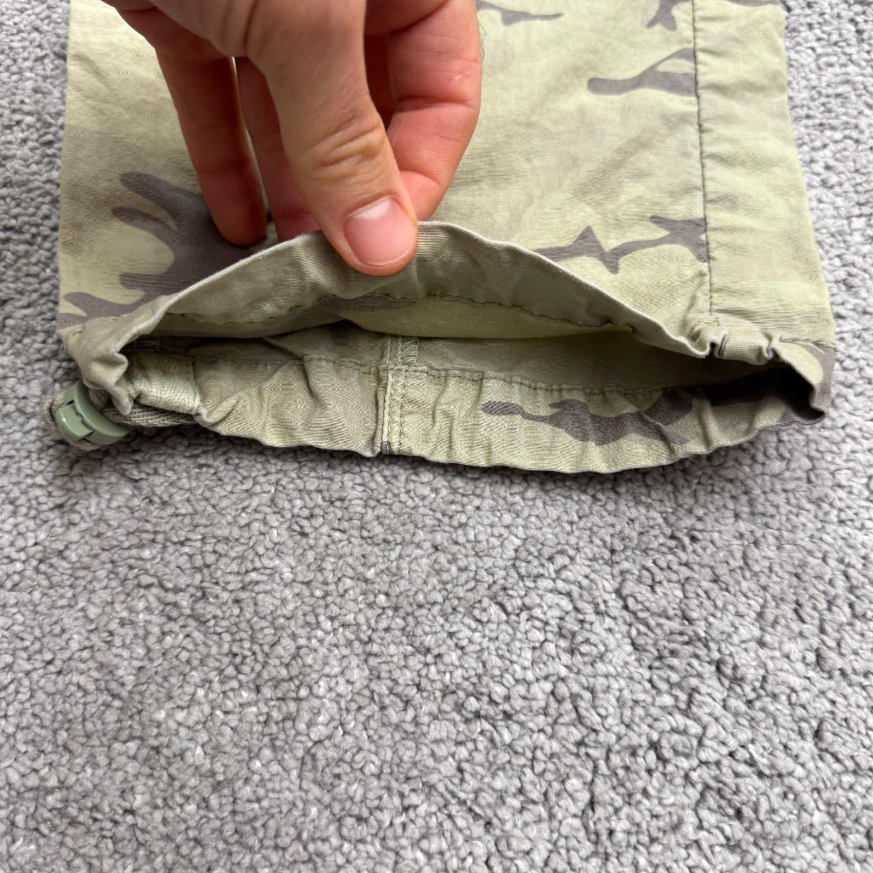 Sanctuary Sanctuary Cargo Pants Womens 32 Green Camouflage Canvas Cotton Blend Straight Regular Rise Inseam 25 in Pockets Military Outdoor 90s? Size 24" / US 00 / IT 34 - 6 Thumbnail