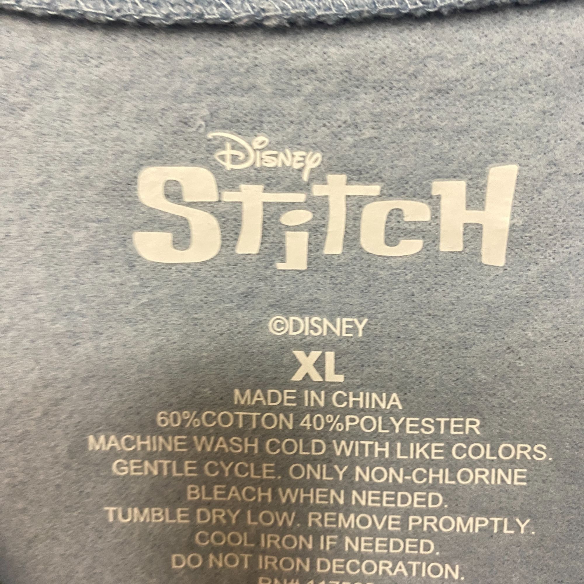 Disney Stitch Enjoy All the Little Things Disney Movie Crewneck XL Size US XL / EU 56 / 4 - 4 Thumbnail