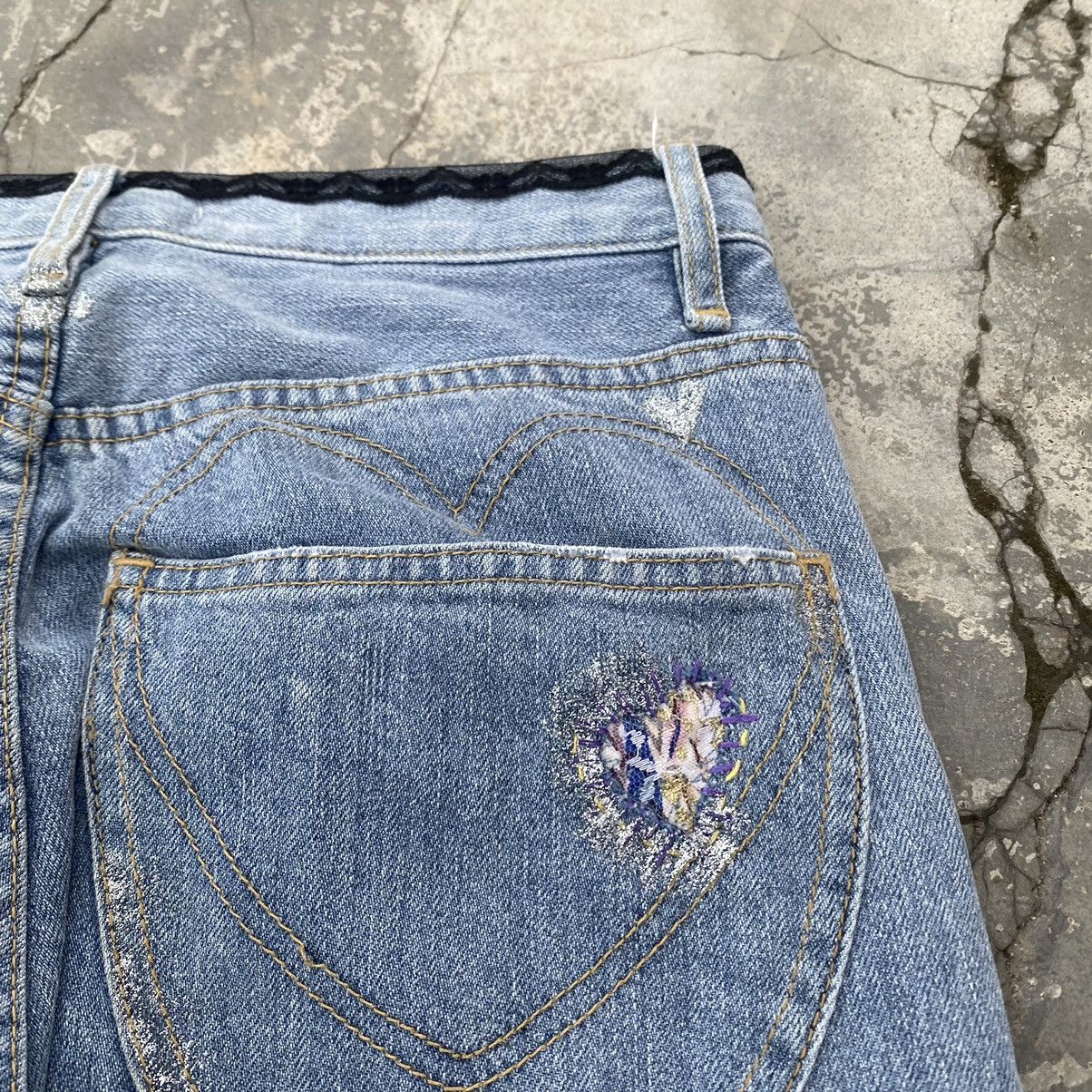 Issey Miyake TSUMORI CHISATO Heart Patch Jeans Size 28" / US 6 / IT 42 - 7 Thumbnail