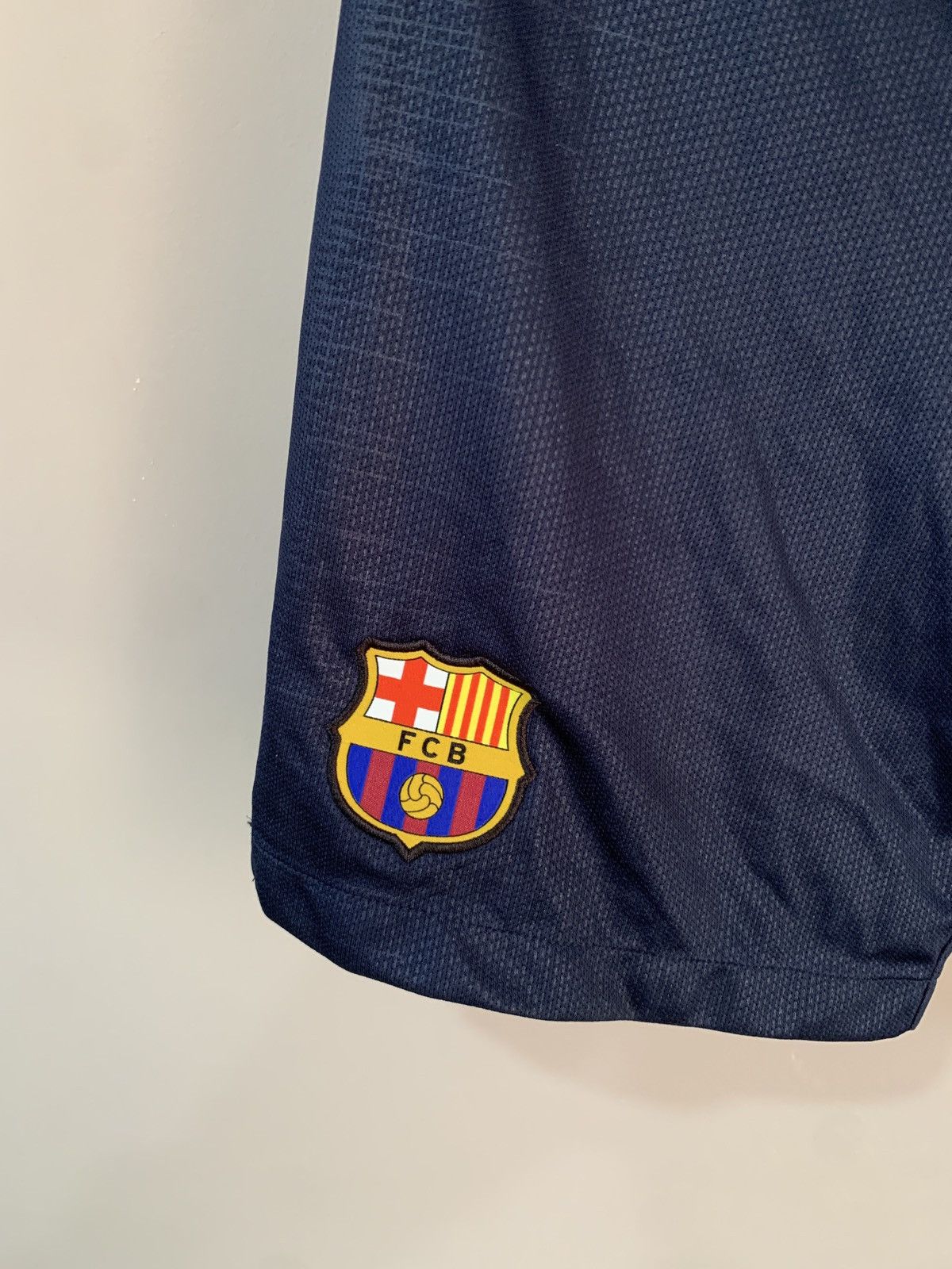 Nike Barcelona Away Football Shorts Nike Soccer Size Youth XL Size US 28 / EU 44 - 3 Thumbnail