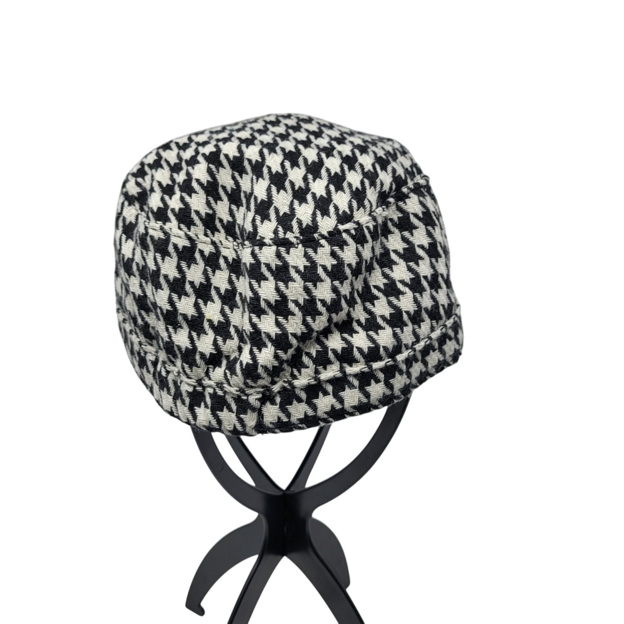 Disney Disney Parks Authentic Black White Houndstooth Newsboy Cap R Size ONE SIZE - 7 Thumbnail