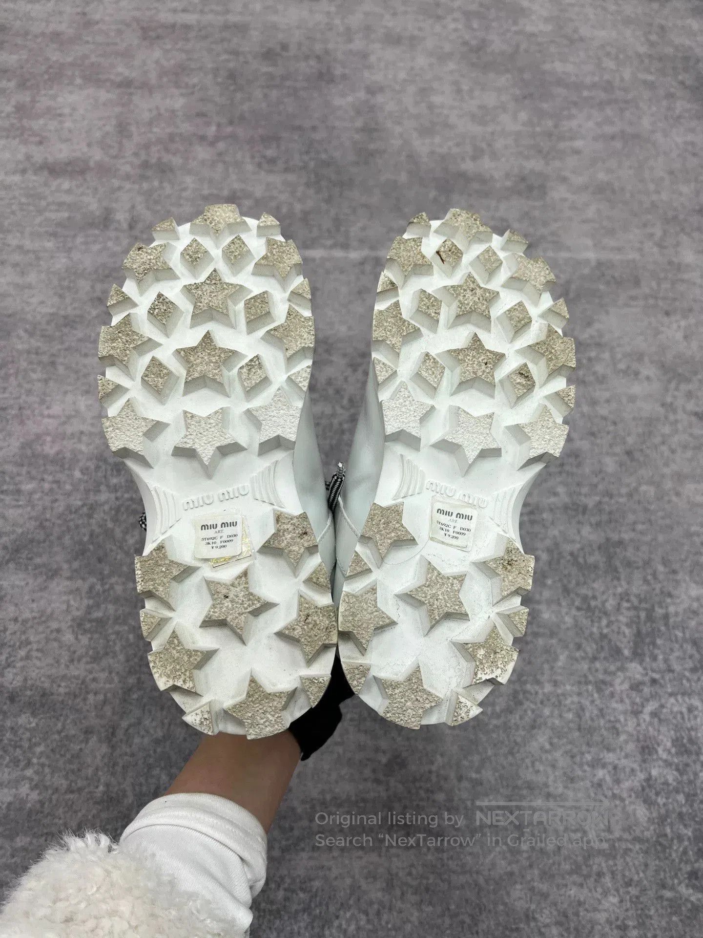 Miu Miu Miumiu Women's Snow Boots. Size US 4 / IT 34 - 8 Thumbnail