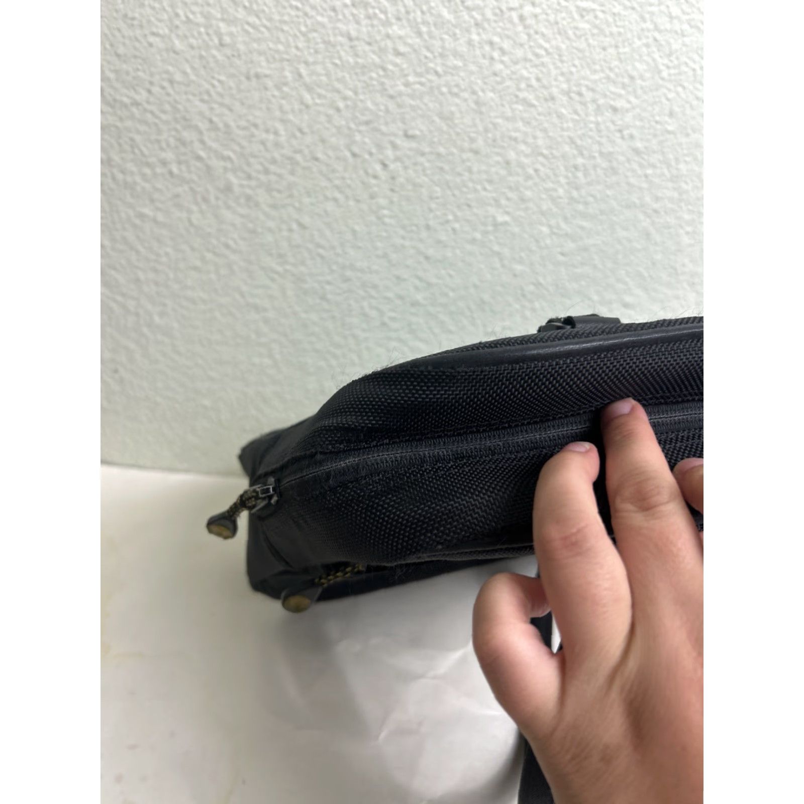 Vintage Timbuk2 Marina Computer Padded Laptop Handbag Shoulder Bag Black - Medium Women’s Nylon Exterior Padded Laptop Case Bag Size ONE SIZE - 5 Thumbnail