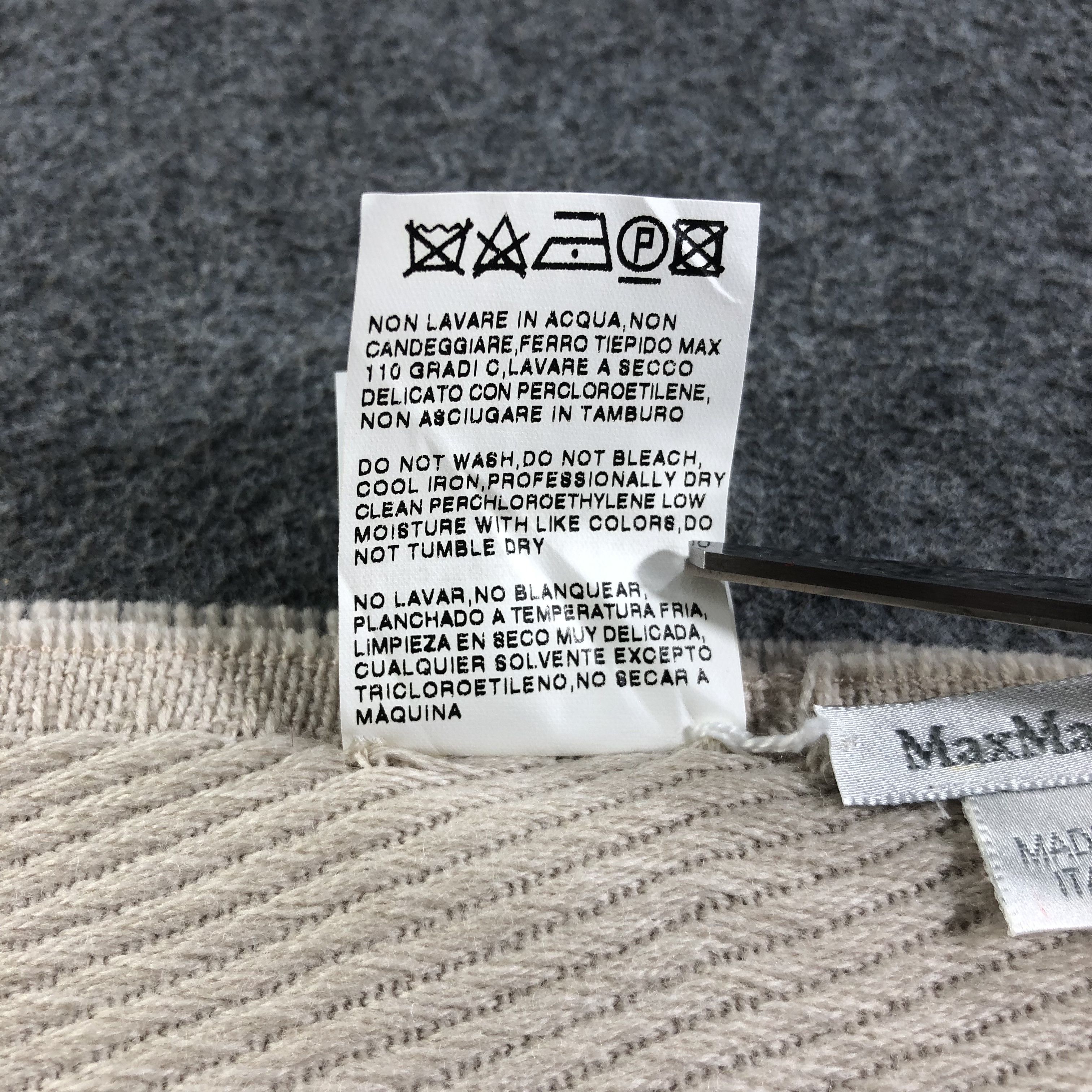 Vintage Max Mara Monogram Wool Scarf Muffler V1092 Size ONE SIZE - 7 Thumbnail
