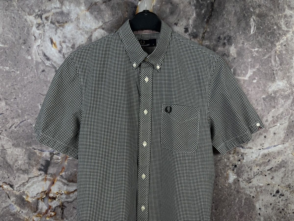 Fred Perry Men’s Fred Perry Shirt With Short Sleeves Streetwear Size M Size US M / EU 48-50 / 2 - 3 Thumbnail