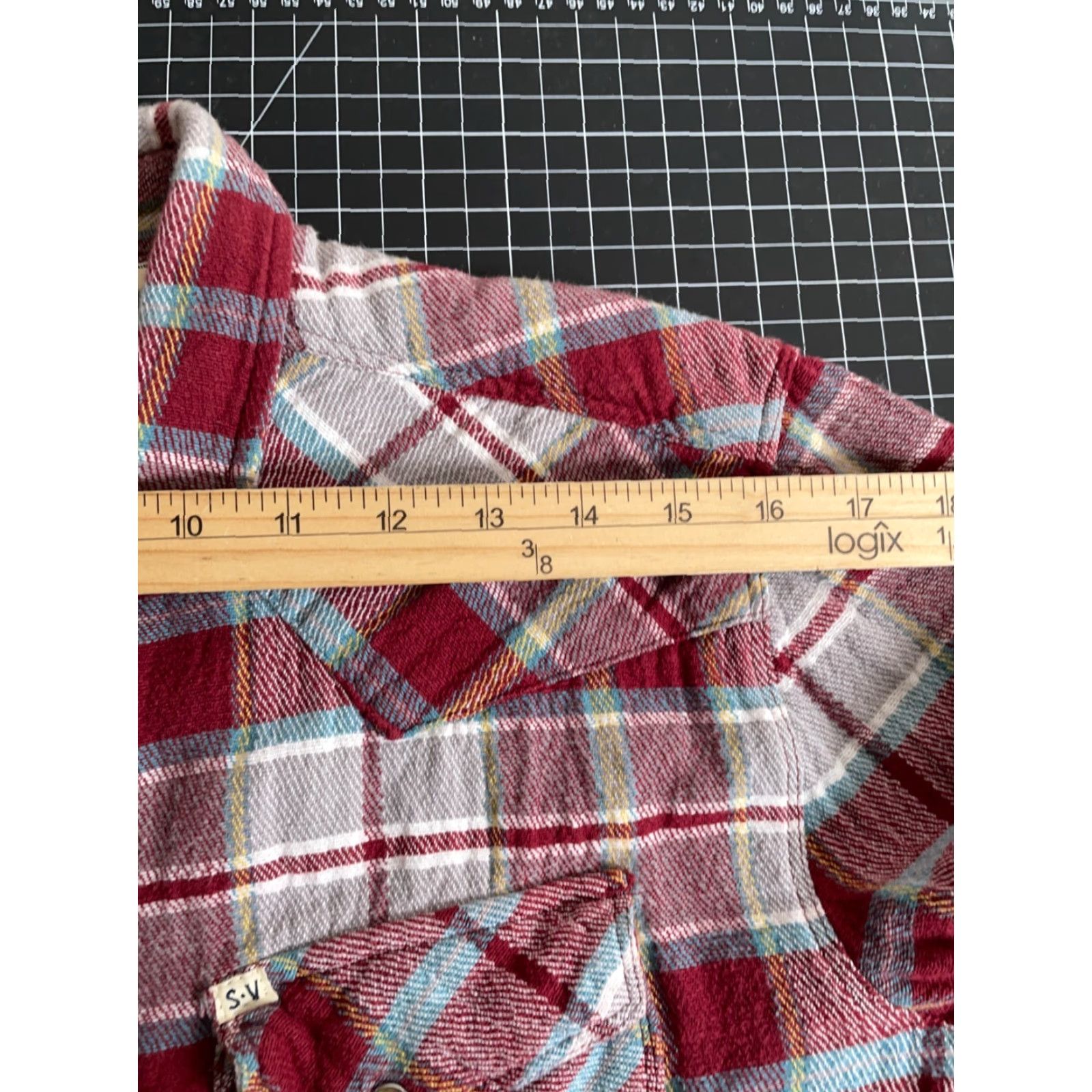 Vintage VINTAGE Salt Valley Western Flannel Shirt Dark Red Plaid Pearl Snap Adult Medium Regular Fit Mens Reduced Snap Wear Casual Workwear 80s 90s Style Size US M / EU 48-50 / 2 - 7 Thumbnail