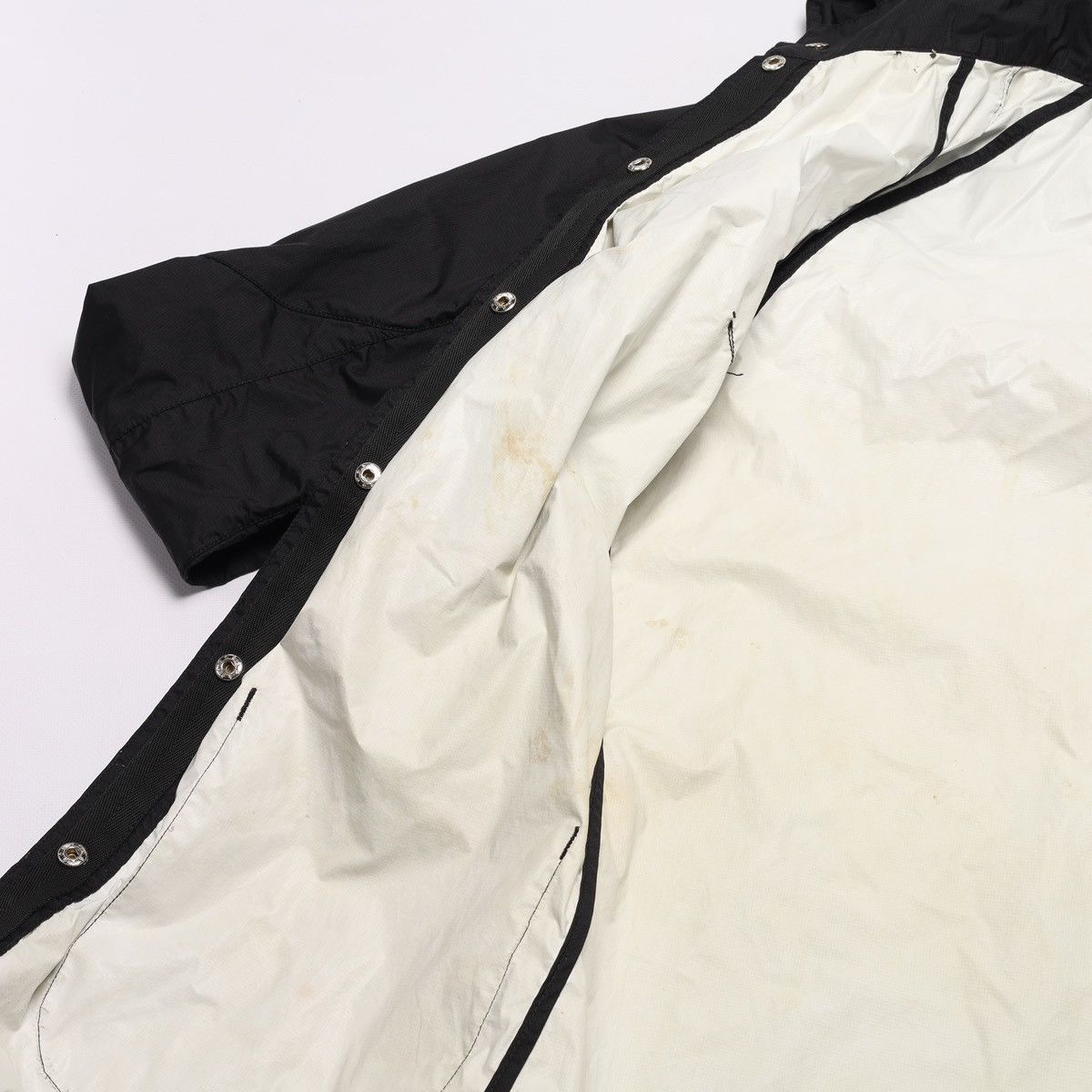 Riot Division Riot Division Tech Wear Nylon Parka Rain Coat Black Jacket Size S / US 4 / IT 40 - 15 Thumbnail