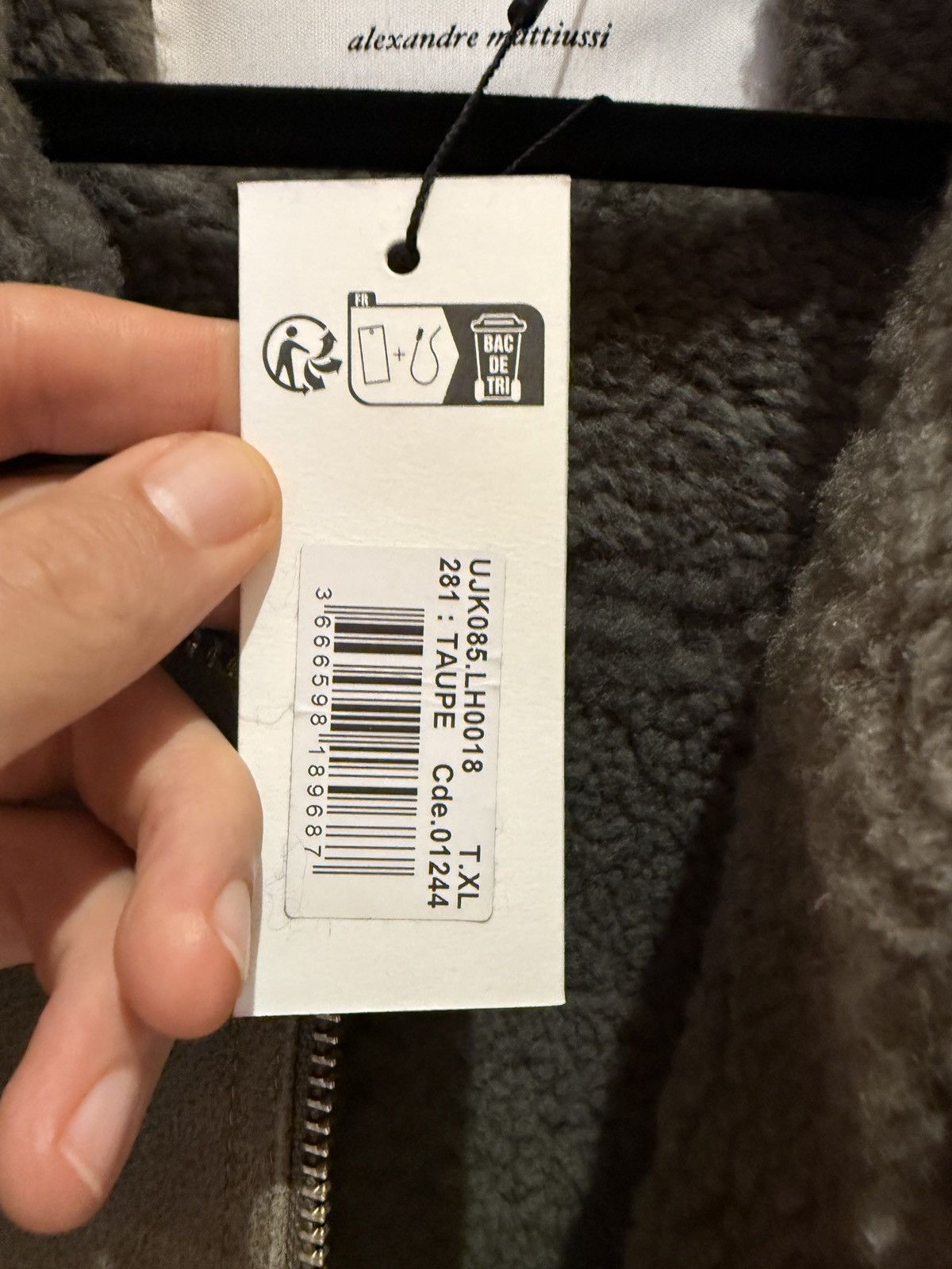 AMI Ami - Zip Up Shearling Bomber Size US XL / EU 56 / 4 - 7 Thumbnail