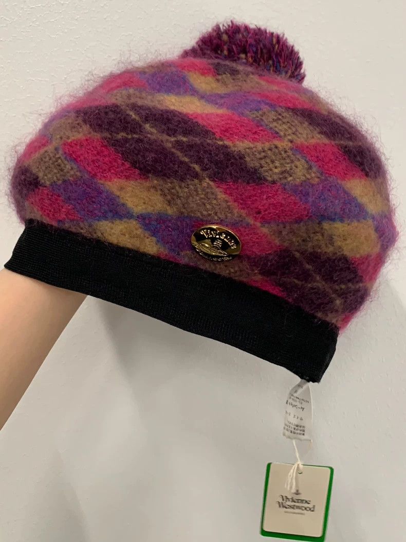 Vivienne Westwood Vivienne Westwood Round badge cap with diamond metal plate Size ONE SIZE - 1 Thumbnail