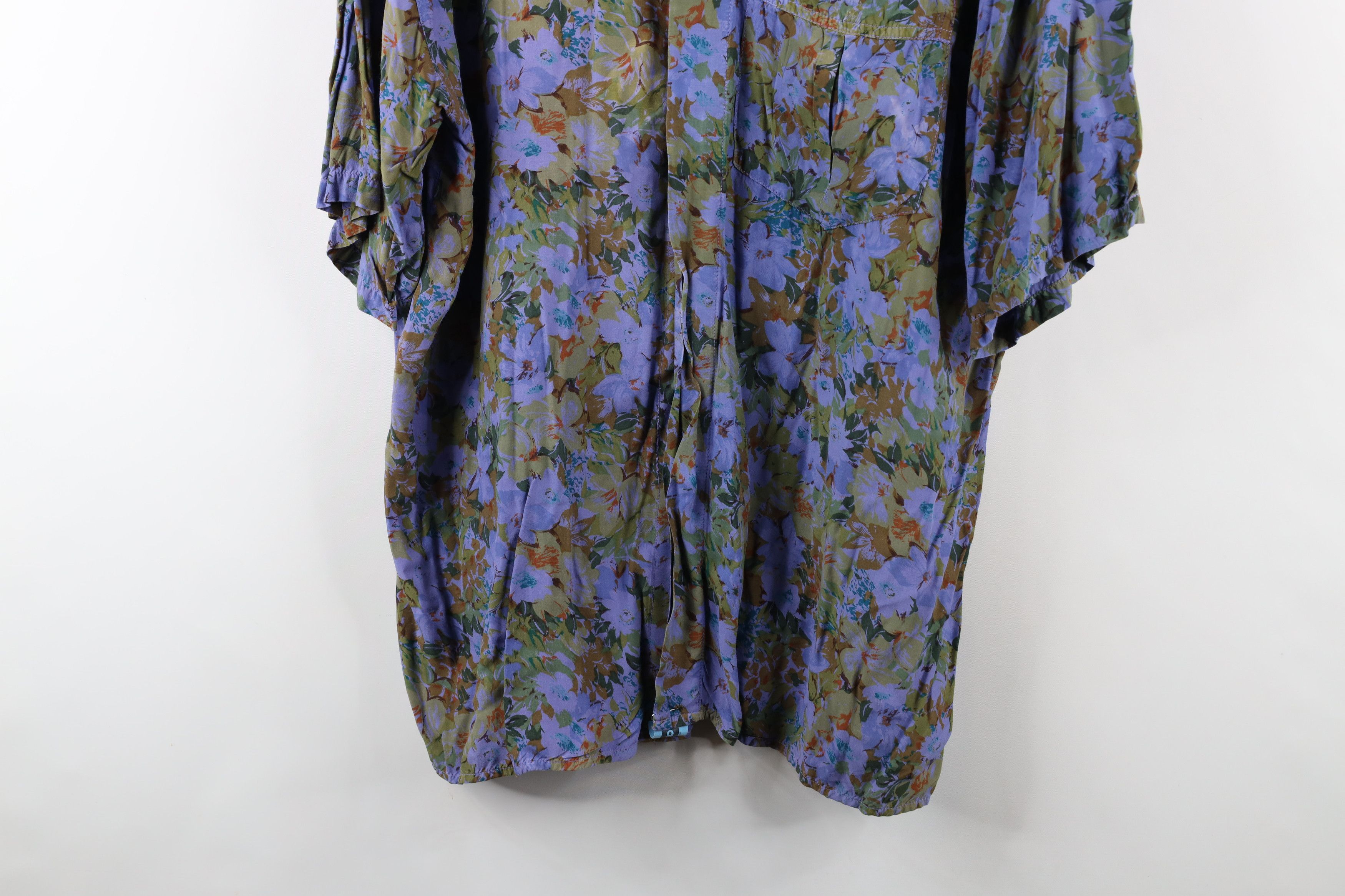 Vintage Vintage 90s Streetwear Short Sleeve Collared Button Shirt Size US XL / EU 56 / 4 - 3 Thumbnail