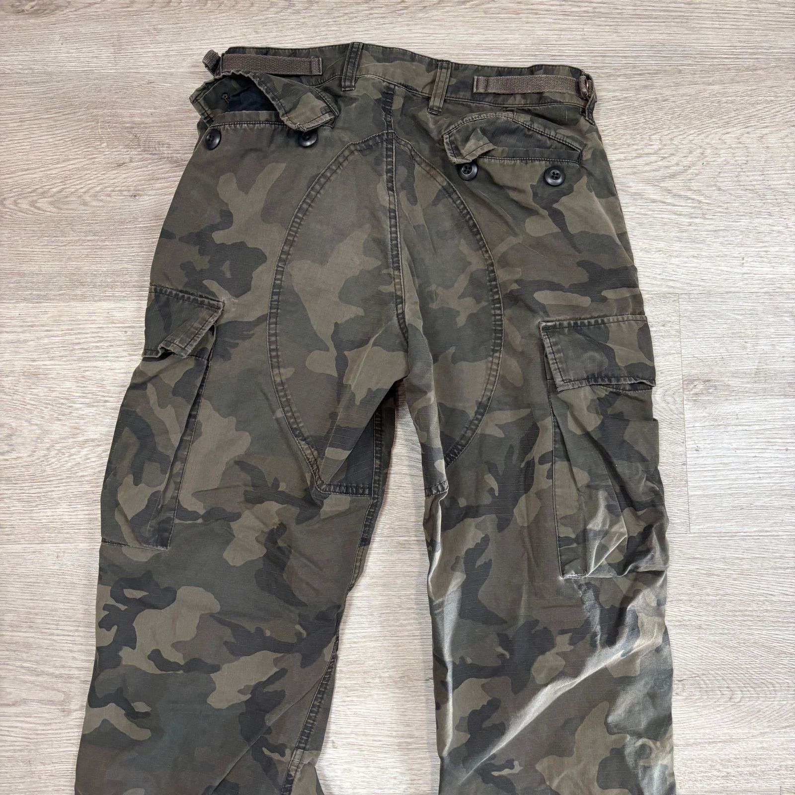 J.Crew × Wallace & Barnes Wallace & Barnes Ripstop Brigade Camo Cargo Pant Men's 28x30 Size US 28 / EU 44 - 4 Thumbnail