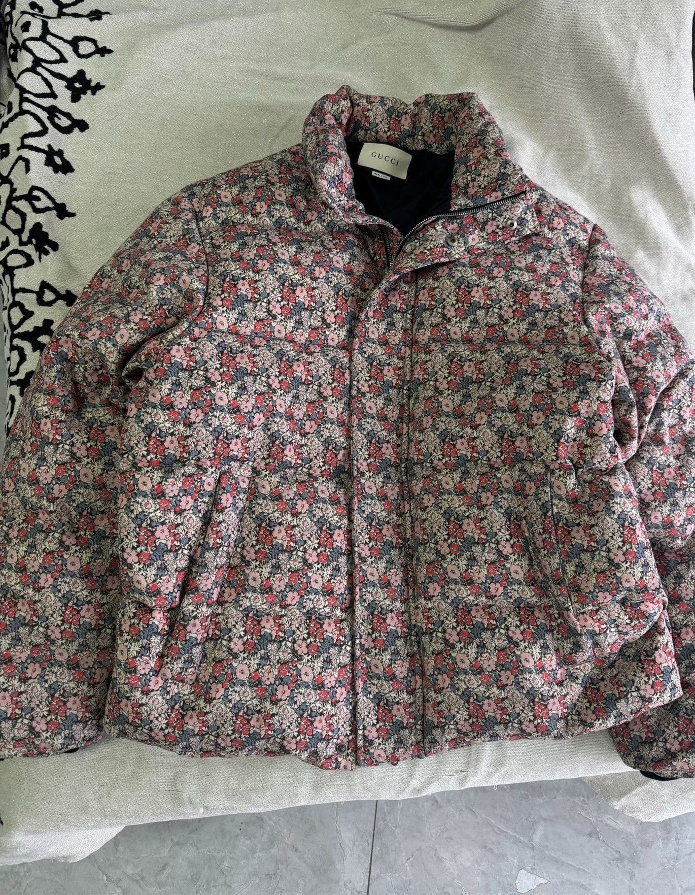 Gucci Multi Floral Quilted Puffer Jacket Size US S / EU 44-46 / 1 - 1 Thumbnail