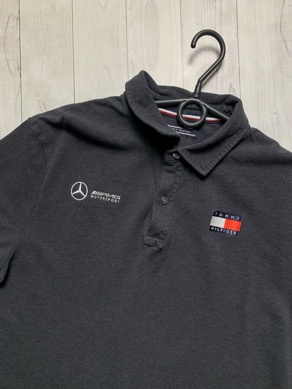 Mercedes-Benz × Vintage Vintage Tommy Hilfiger x Mercedes Benz racing polo size L Size US L / EU 52-54 / 3 - 2 Thumbnail
