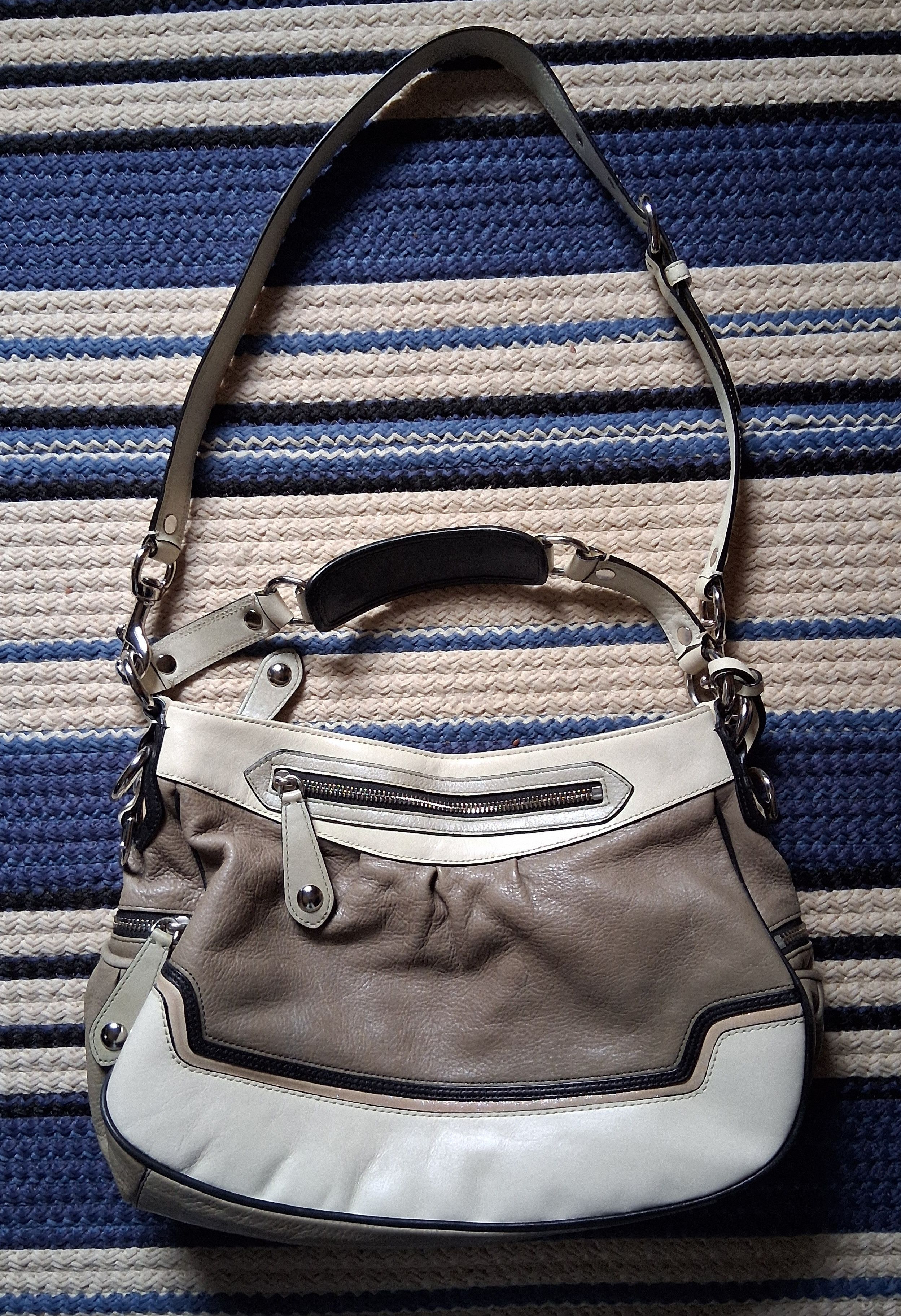 Coach COACH CHELSEA IVORY GRAY LEATHER SHOULDER/HANDBAG Size ONE SIZE - 1 Thumbnail