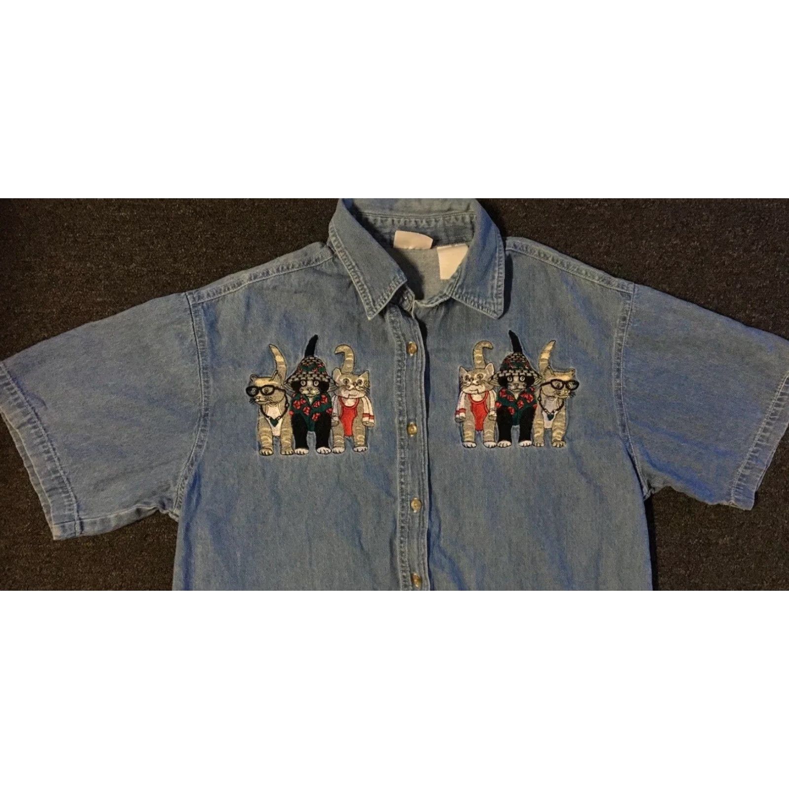 Vintage VINTAGE 90s Abstract Cat Faded Denim Button-Up Shirt M Women Blue Animal Funny Grunge Denim Button-Down Short Sleeve Cat 90s Vintage Womens Mens? Size M / US 6-8 / IT 42-44 - 5 Thumbnail