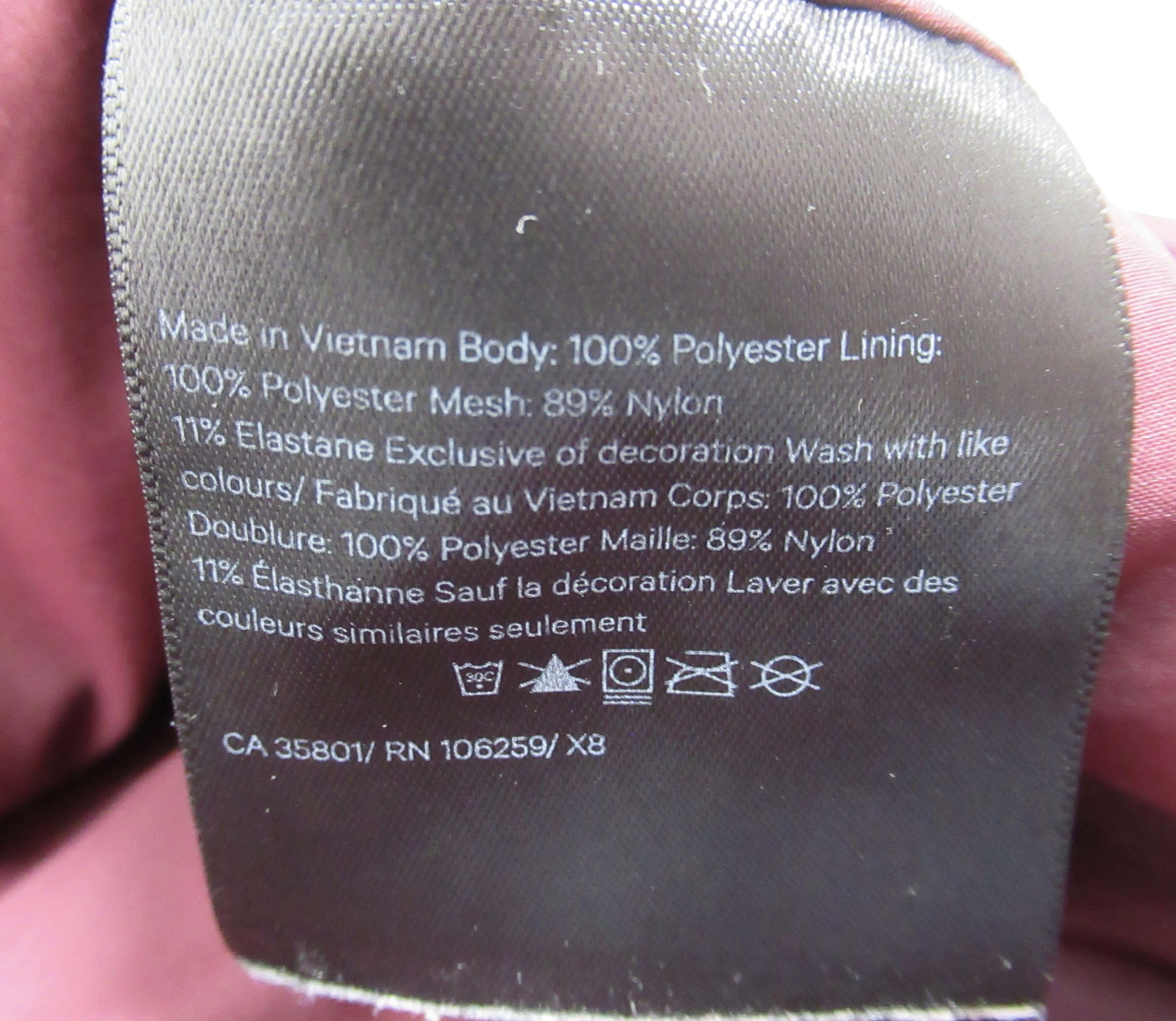 Lululemon Lululemon Women's Rain Rebel Jacket Deep Ruby Size 4 Size S / US 4 / IT 40 - 12 Thumbnail