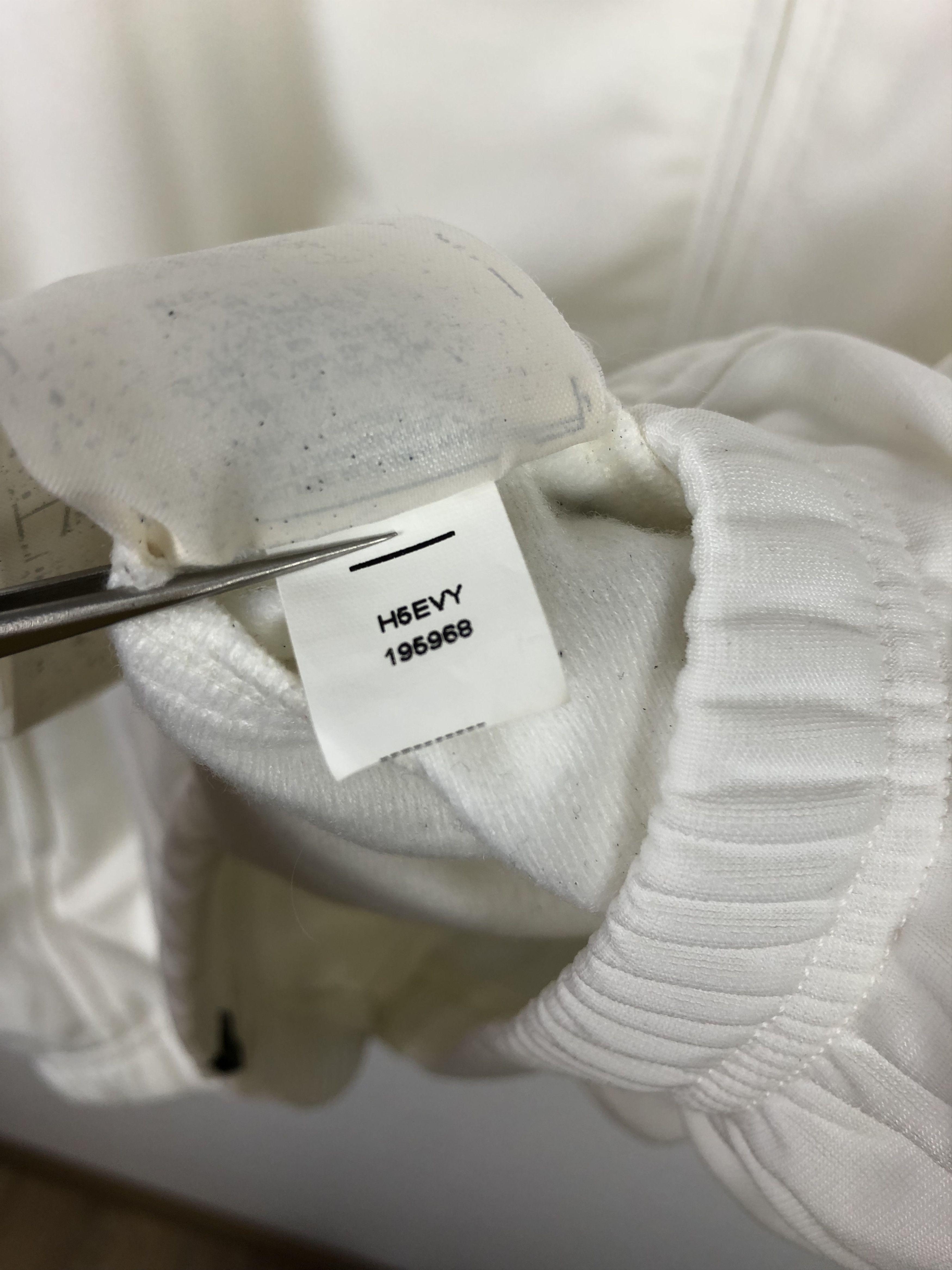 Nike Vintage Nike Valencia Football Jacket Soccer White Track Size US M / EU 48-50 / 2 - 8 Thumbnail