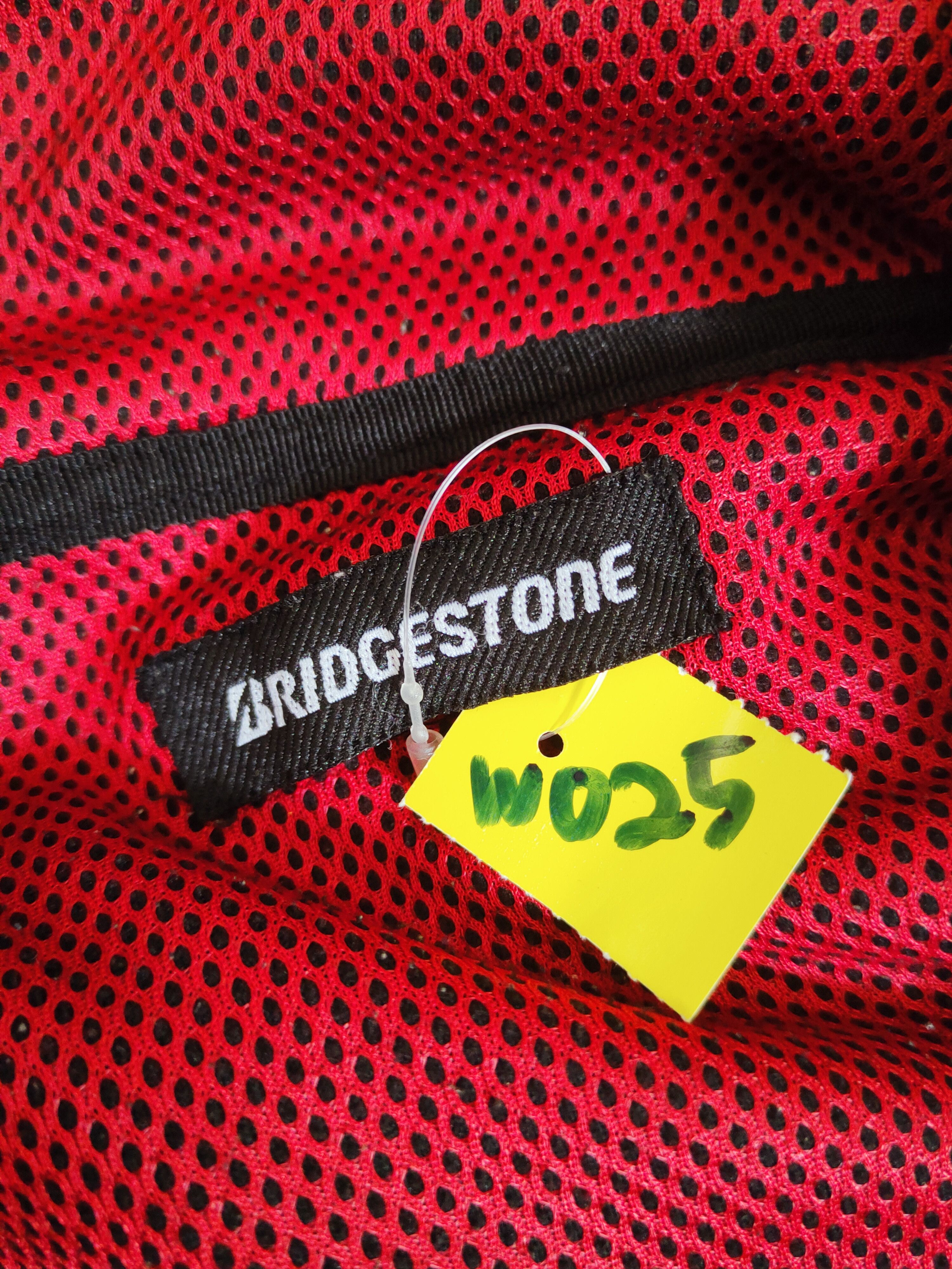 Japanese Brand Bridgestone Blizzak VRX2 Vintage black Sweater #W025 Size US L / EU 52-54 / 3 - 15 Thumbnail
