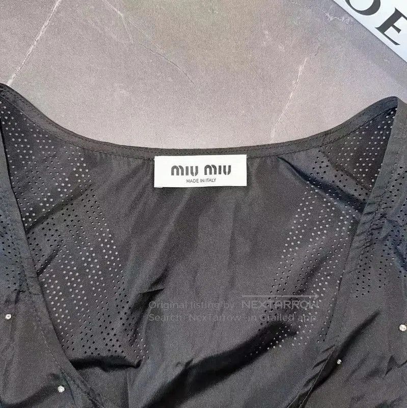 Miu Miu Miu Miu Summer Black Sleeveless T-Shirt . Size M / US 6-8 / IT 42-44 - 3 Thumbnail
