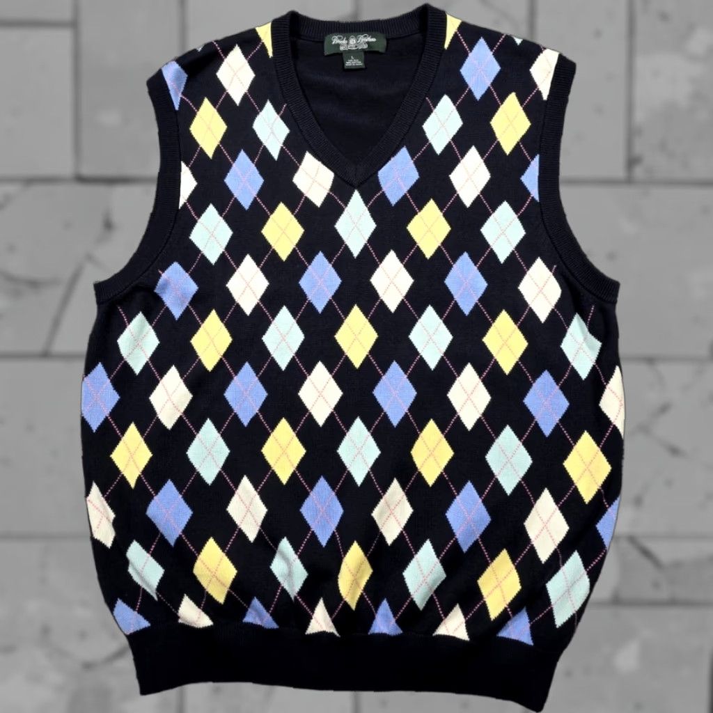 Brooks Brothers VINTAGE Brooks Brothers Mens L Sweater Vest Golfer Silk Cotton V-Neck Argyle Grandpacore Size US L / EU 52-54 / 3 - 1 Thumbnail