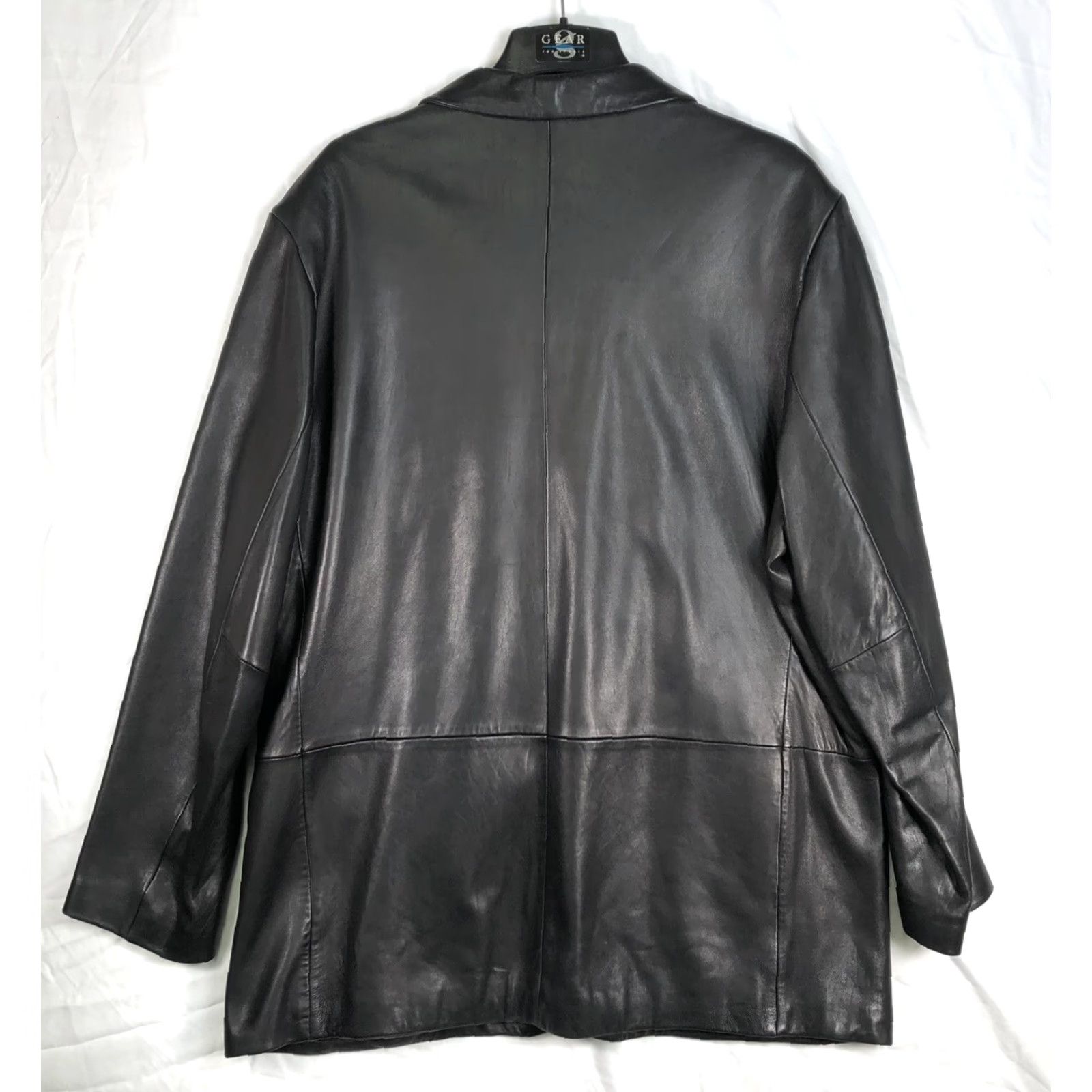 Vintage VINTAGE? No; Actually: R&O by Reilly Olmes Black Leather Jacket Size XXL Front Pockets Classy Jacket Women Size XXL / US 16-18 / IT 52-54 - 6 Thumbnail
