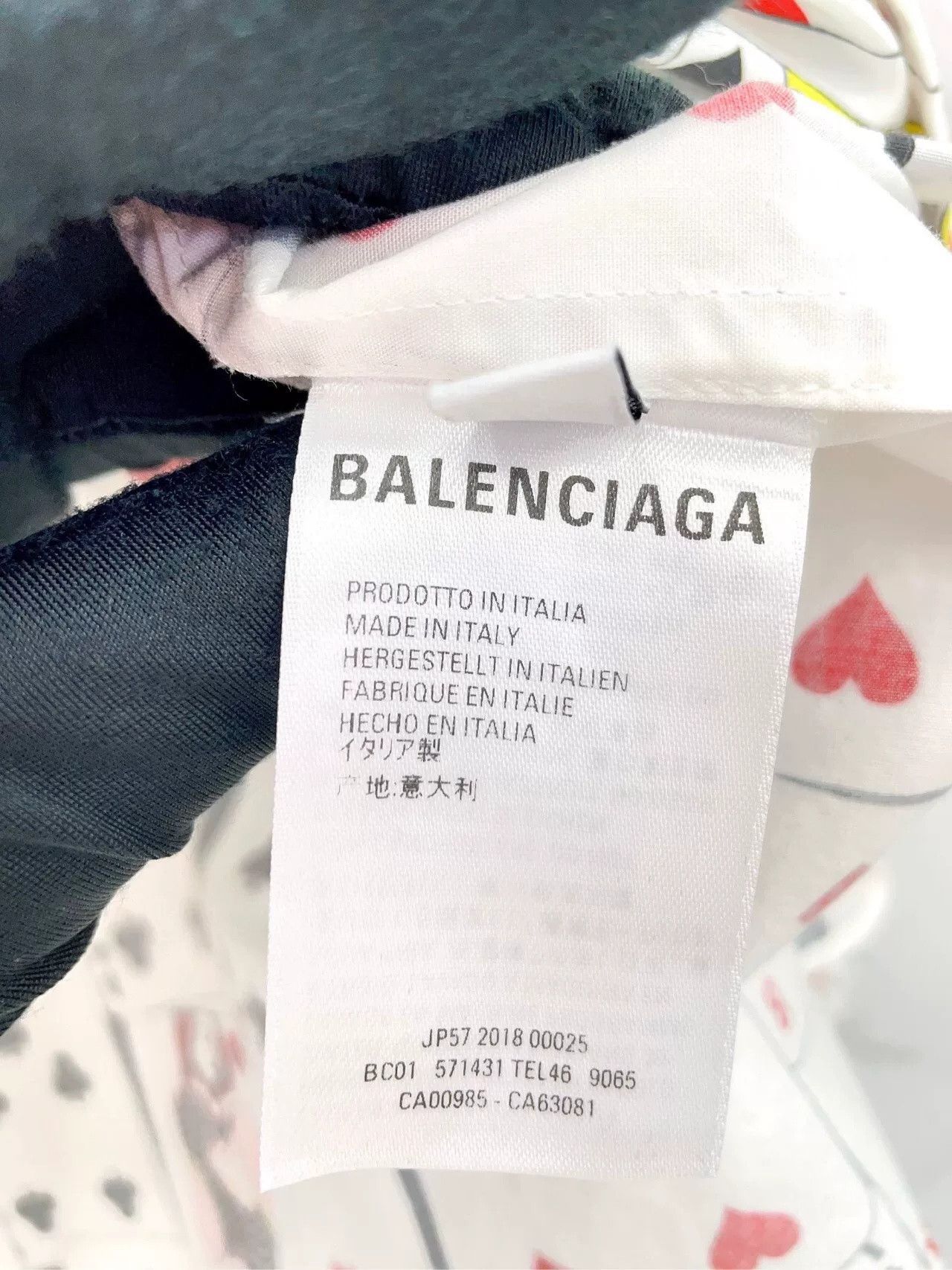 Balenciaga Balenciaga Playing Cards Print Shirt Size US XXS / EU 40 - 7 Thumbnail