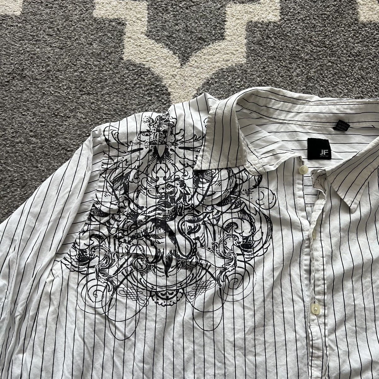 Vintage j ferrar script graphic white striped button up Size US XL / EU 56 / 4 - 1 Thumbnail