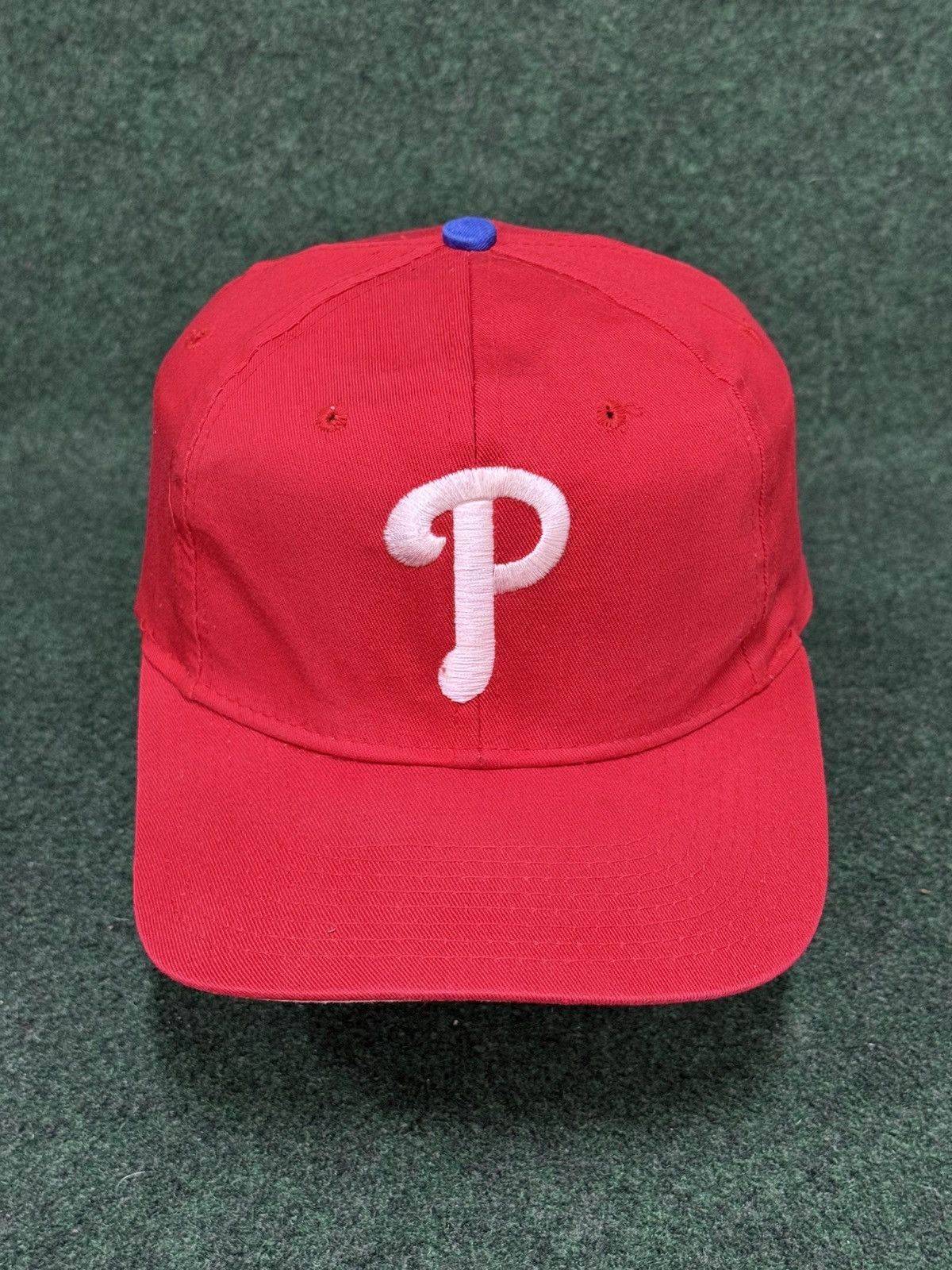 Vintage Vintage 90s Philadelphia Phillies Snapback Hat Size ONE SIZE - 1 Thumbnail