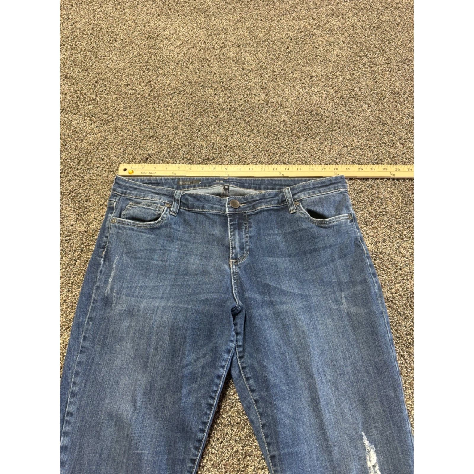 Vintage KUT from the Kloth Boyfriend Jeans Size 18 Blue Denim Flex Distress Women's Jeans Regular 5-Pocket Design Inseam 32 in Adult Women Size 40" / US 18 - 7 Thumbnail