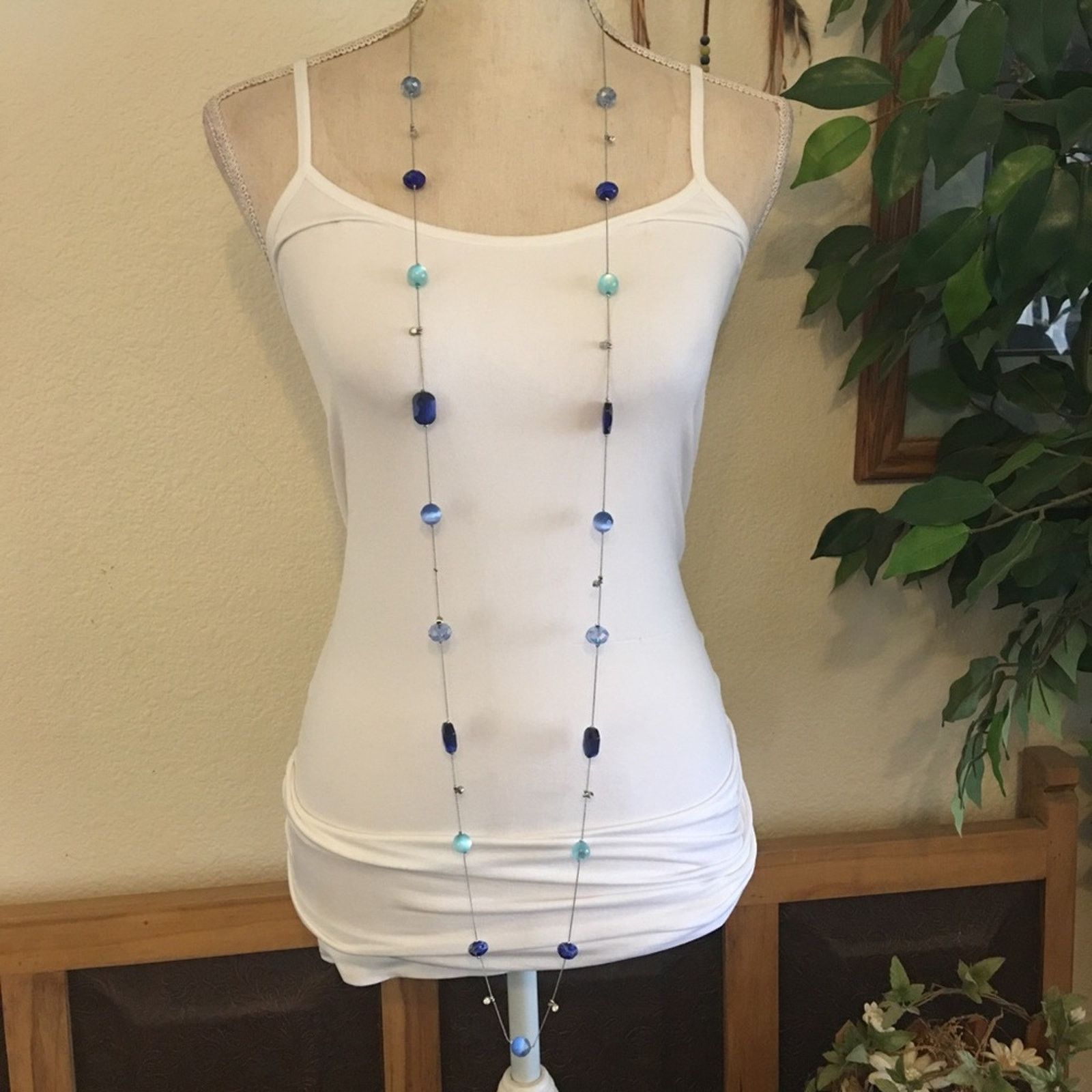 Jewelry Blue tone glass beaded silver tone chain necklace Size ONE SIZE - 4 Thumbnail