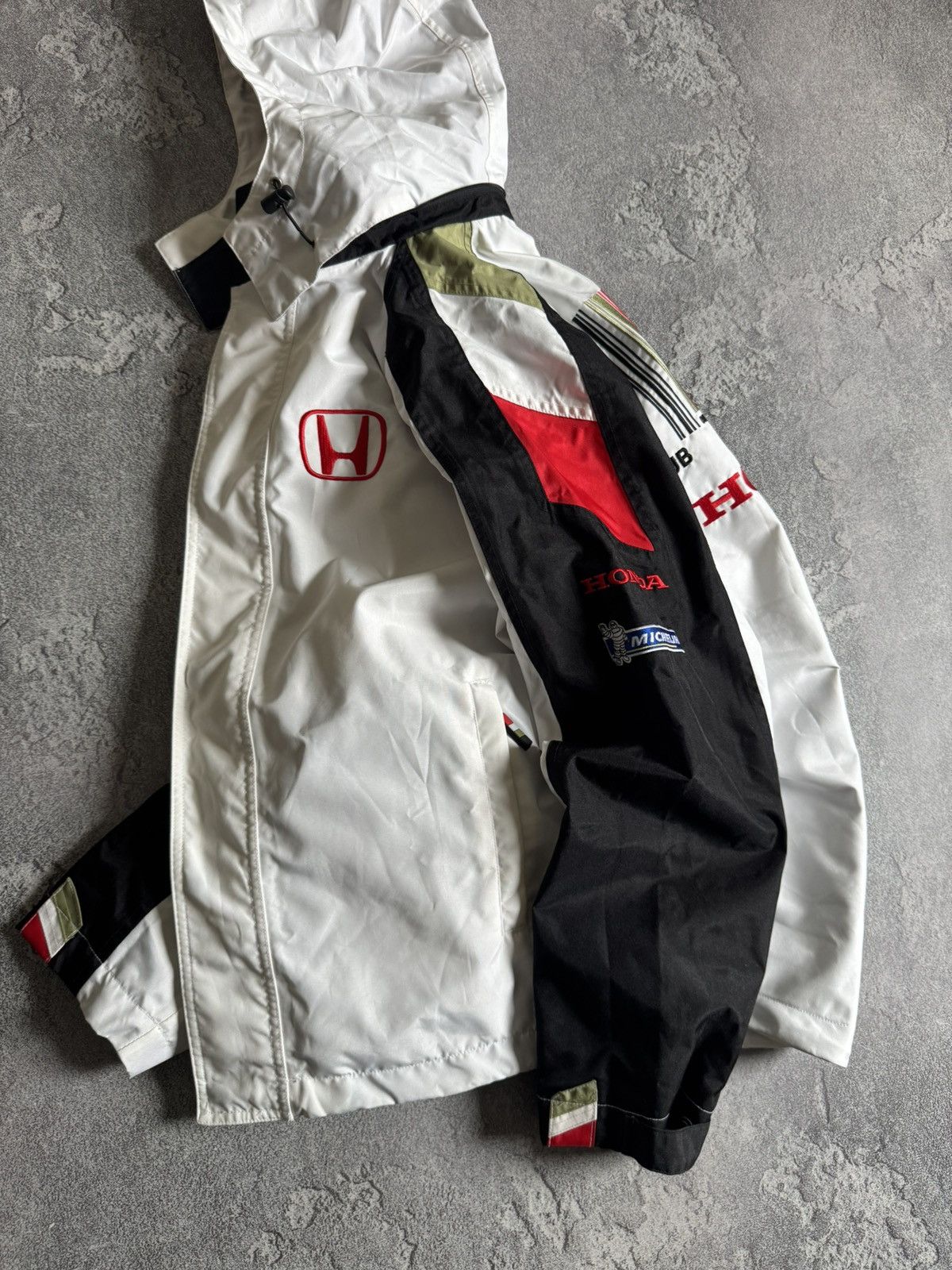 Honda Honda L/Size official BAR F1 racing jacket bomber hooded Size US L / EU 52-54 / 3 - 24 Thumbnail