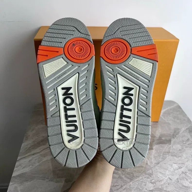 Louis Vuitton Louis Vuitton Pink, green and black color-block Trainer sn Size US 8 / EU 41 - 5 Thumbnail