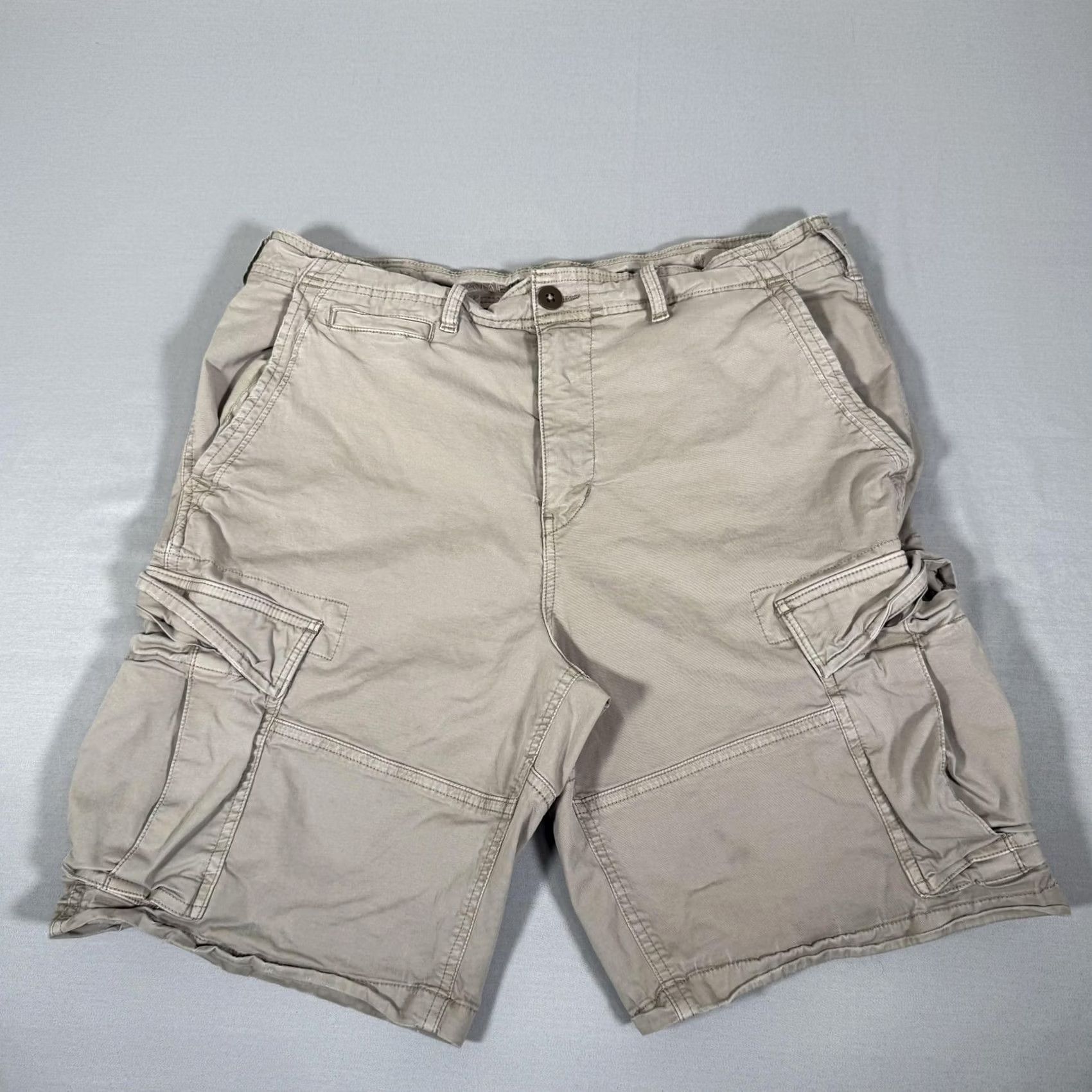American Eagle Outfitters American Eagle Shorts Mens 34 Khaki Cargo Flex Stretch Military Loose Fit Preppy Size US 34 / EU 50 - 2 Thumbnail