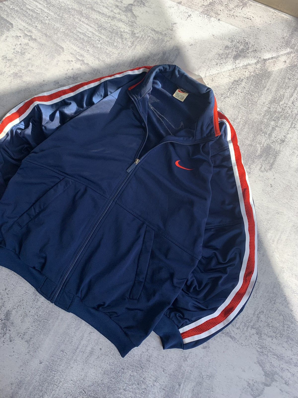 Nike Vintage Nike Track Jacket 00s Swoosh Y2K Striped Size US L / EU 52-54 / 3 - 4 Thumbnail